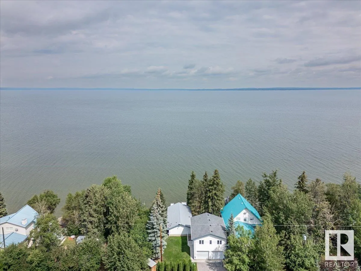 239 Lakeshore Drive
