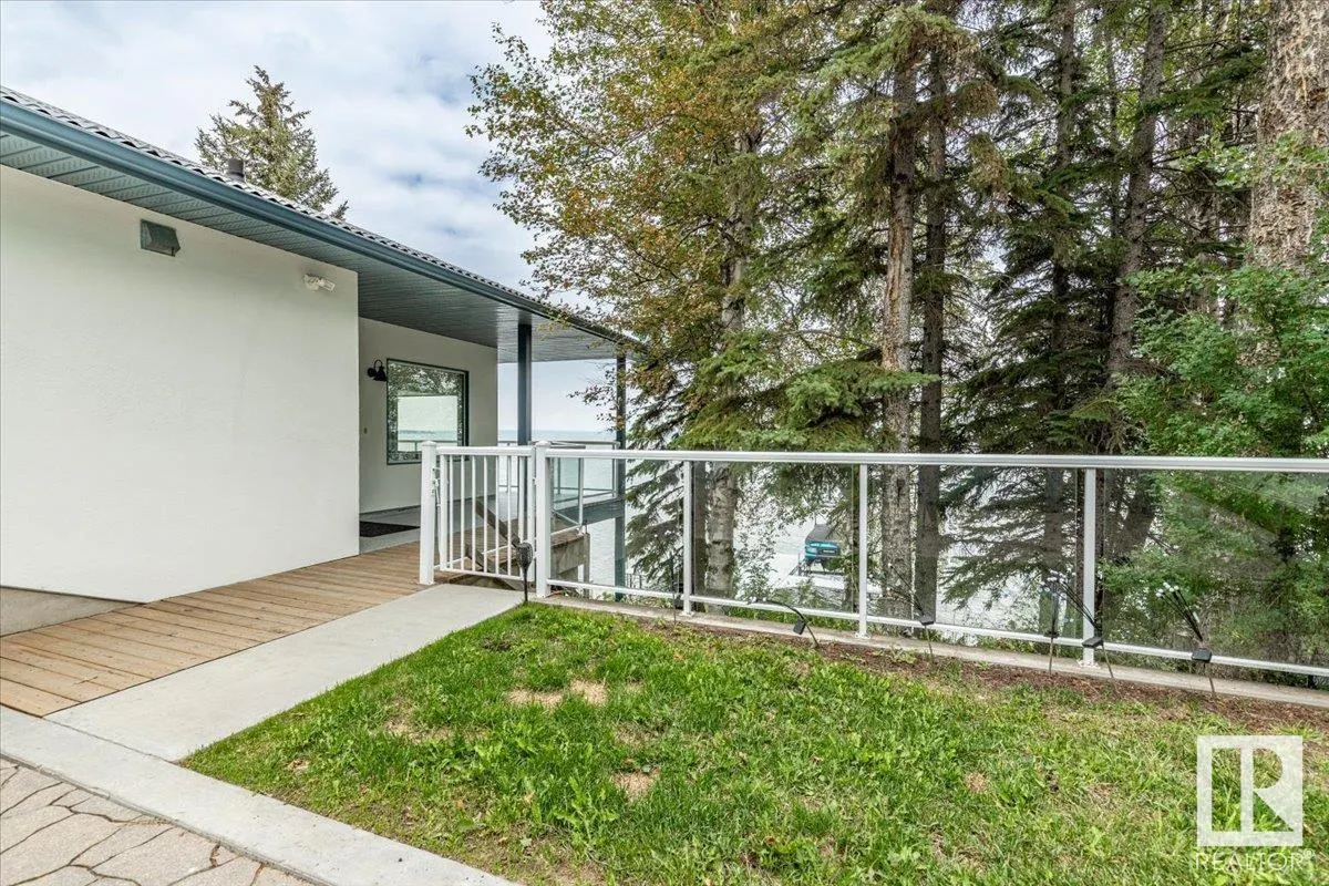 239 Lakeshore Drive