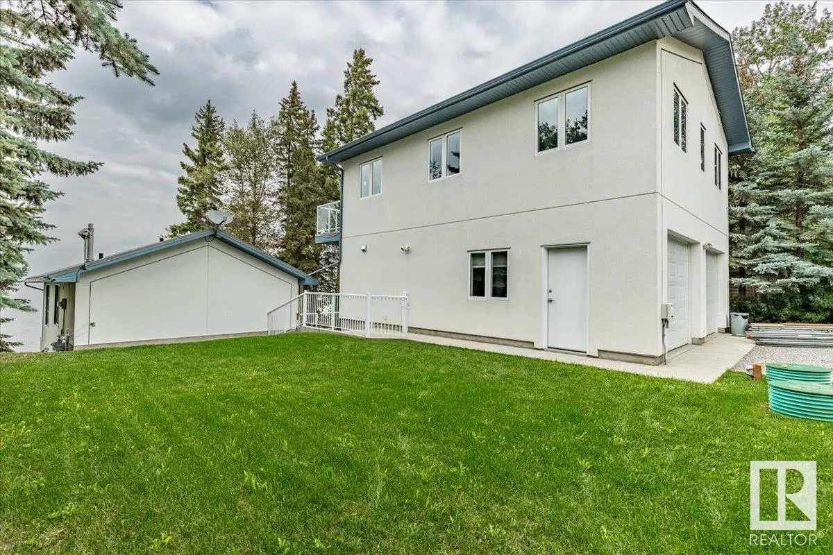 239 Lakeshore Drive