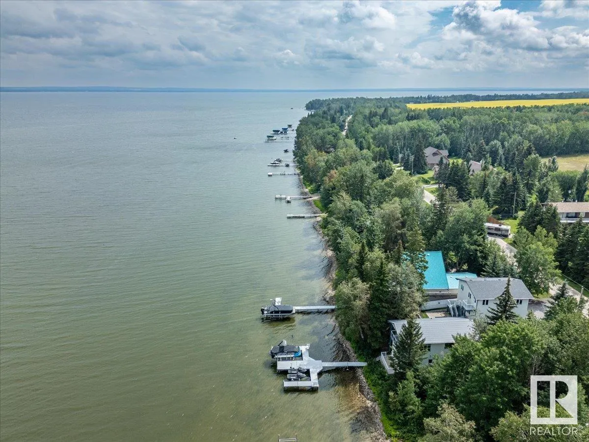 239 Lakeshore Drive