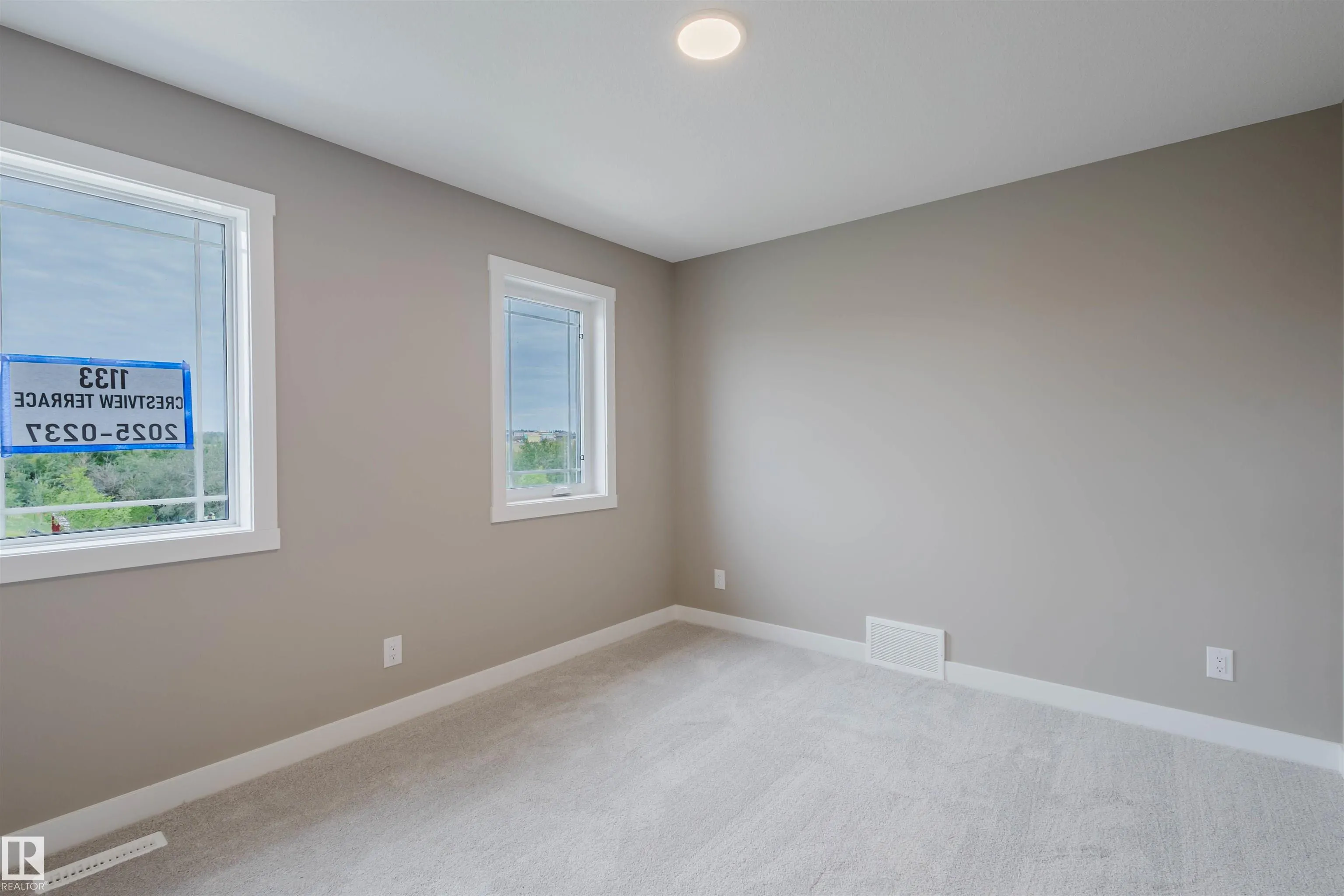 1133 Crestview Terrace