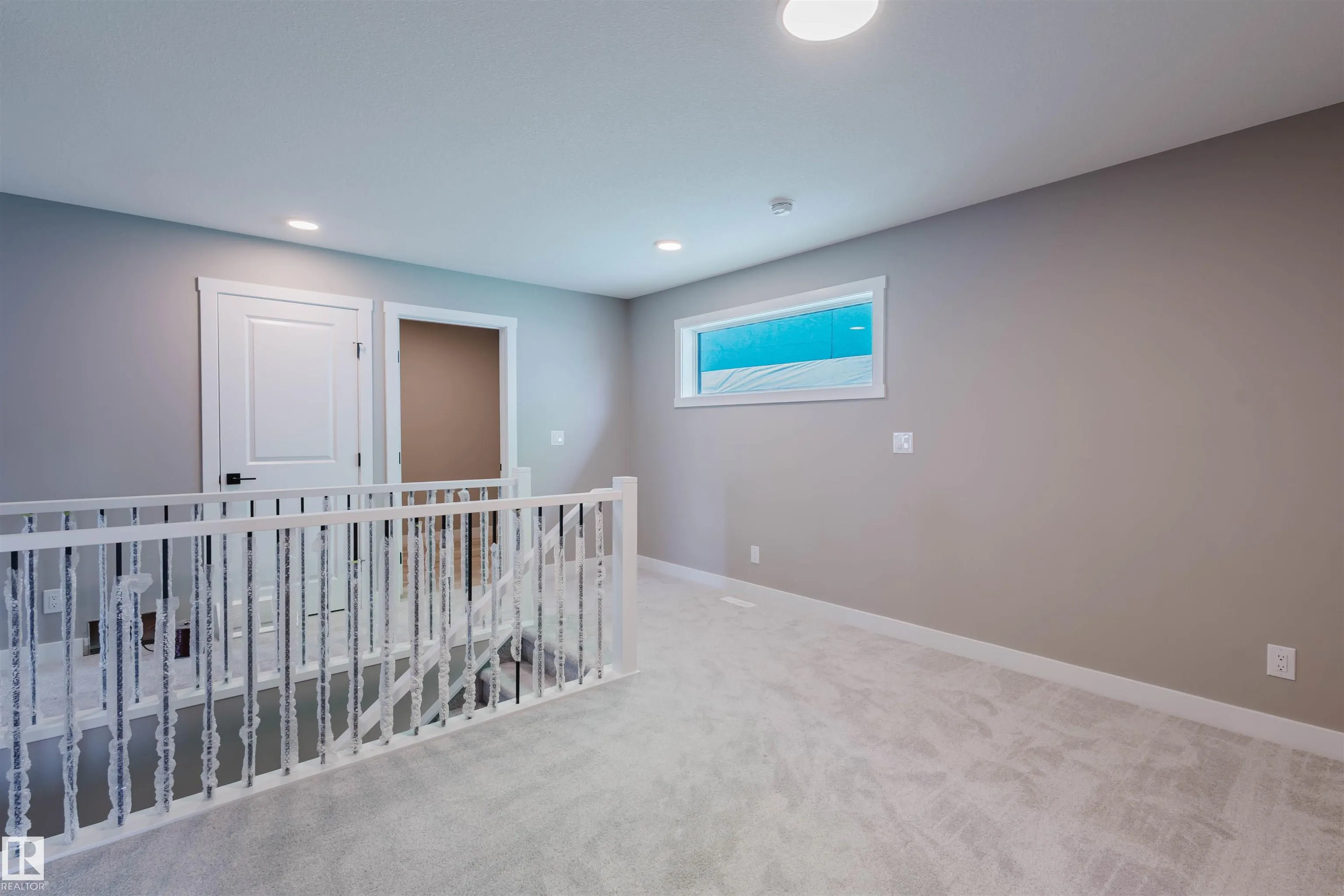 1133 Crestview Terrace