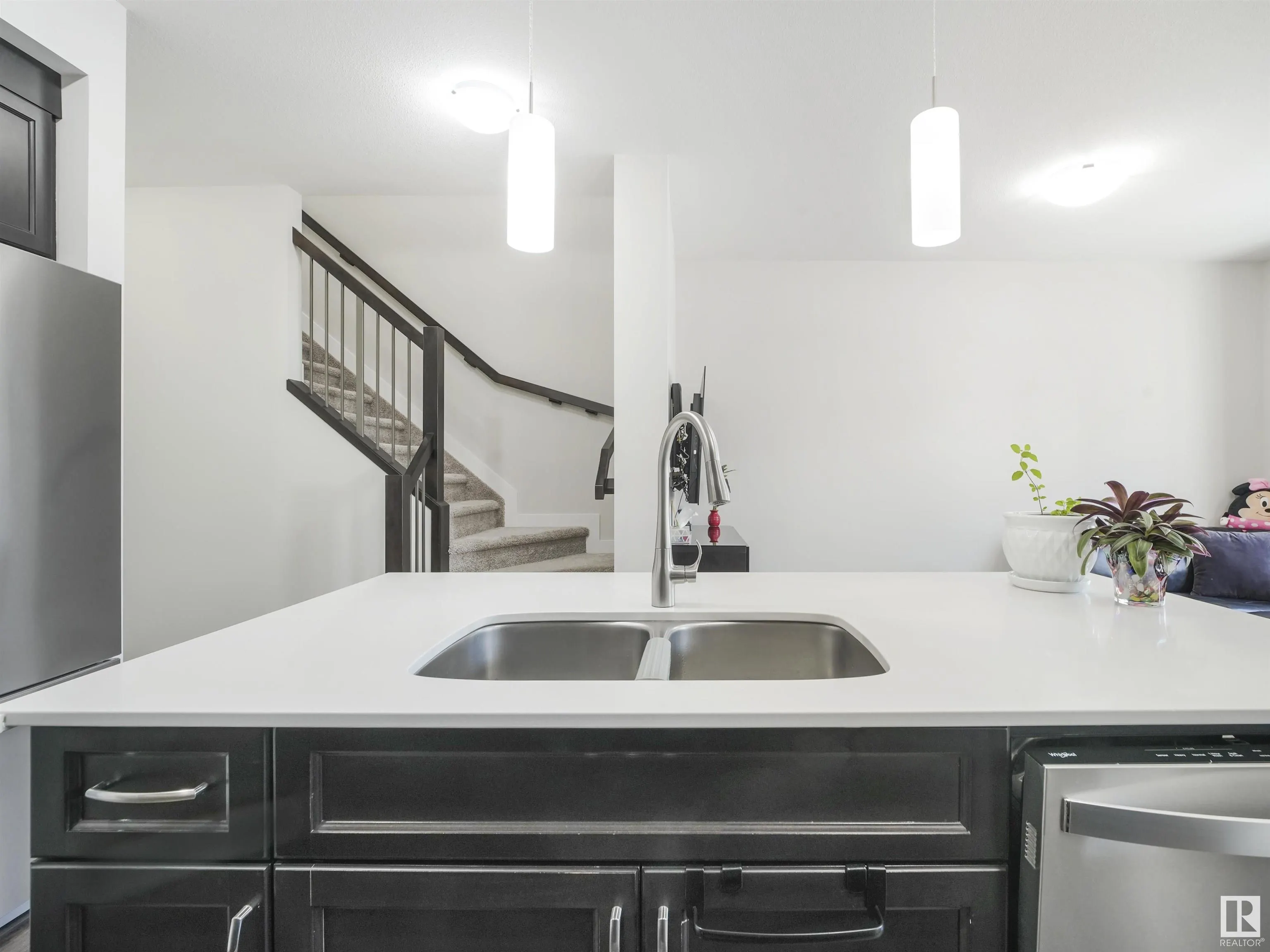 1815 KEENE Crescent