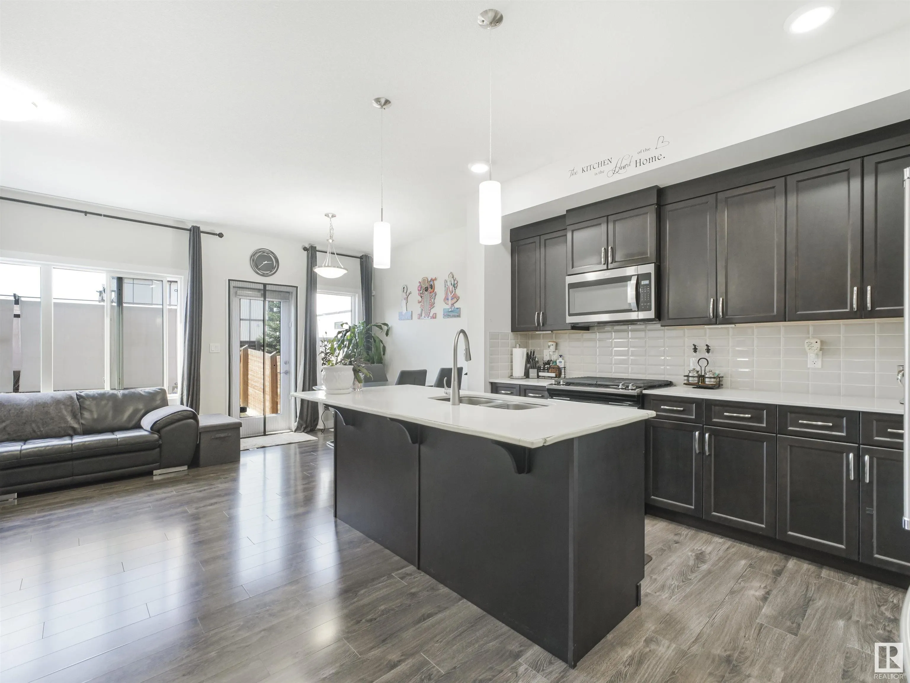 1815 KEENE Crescent