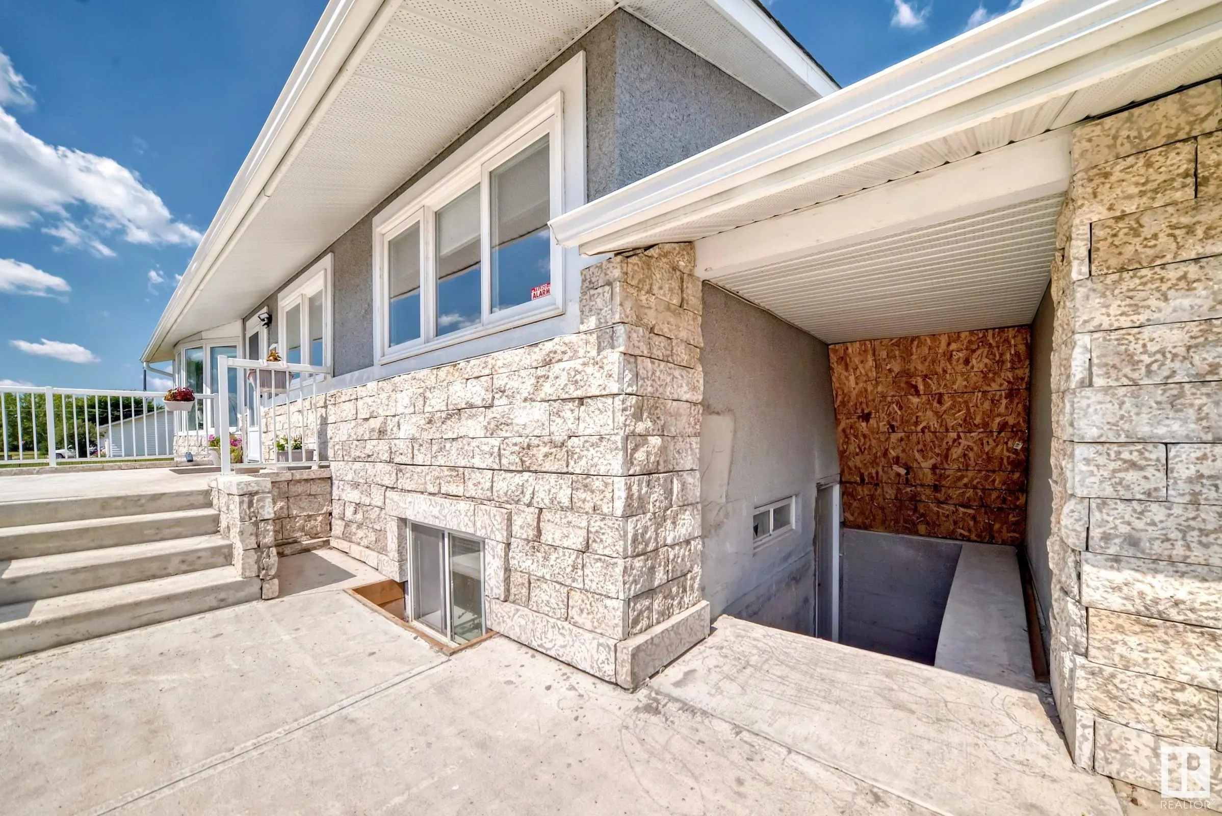 13410 134 Avenue