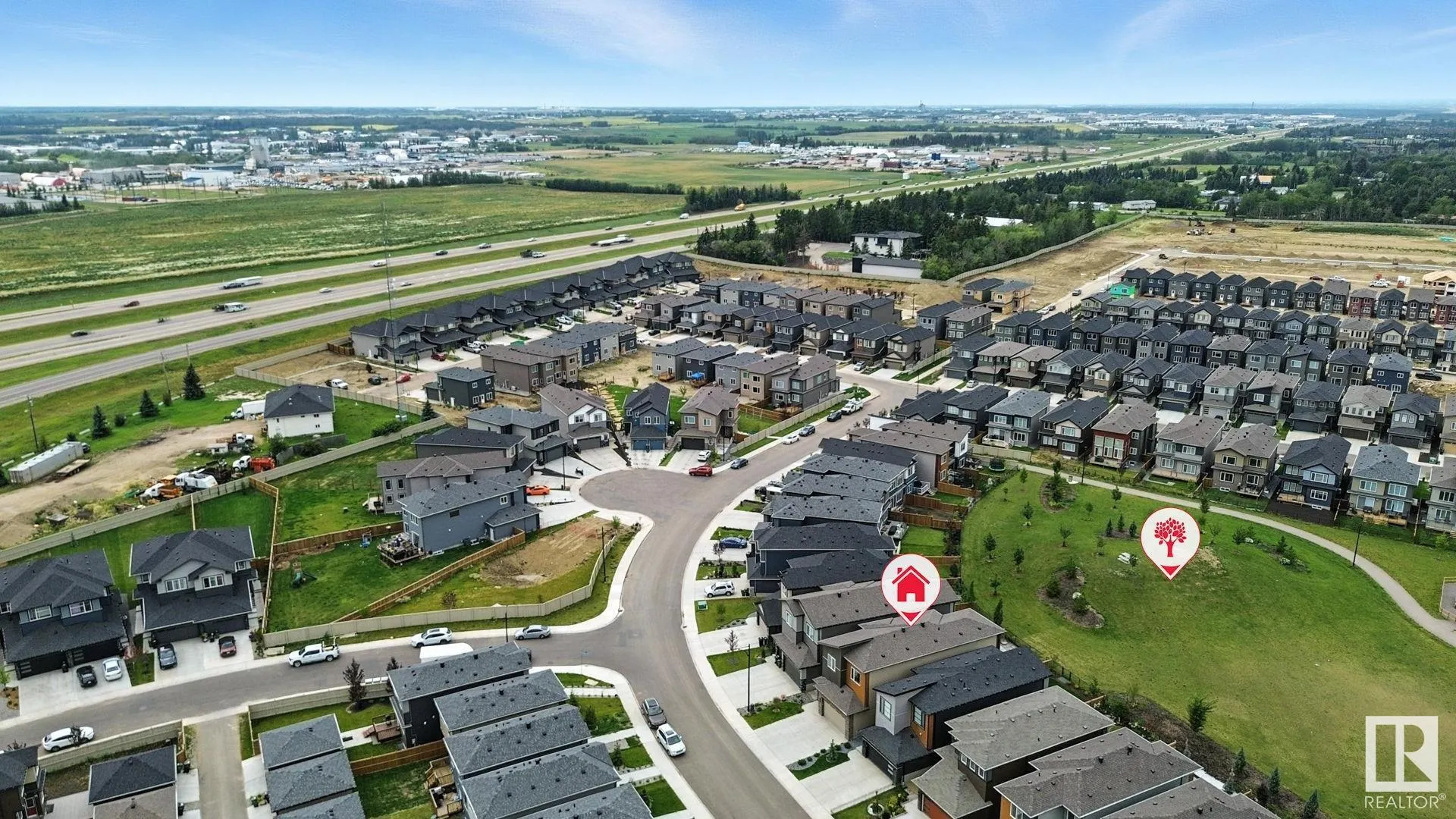 1048 GOLDFINCH Way