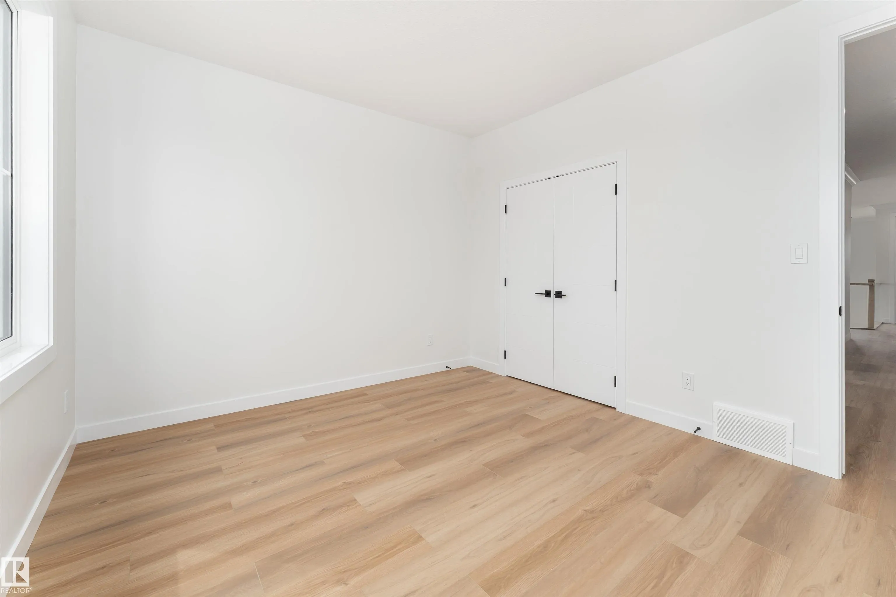 147 GRAYBRIAR Drive