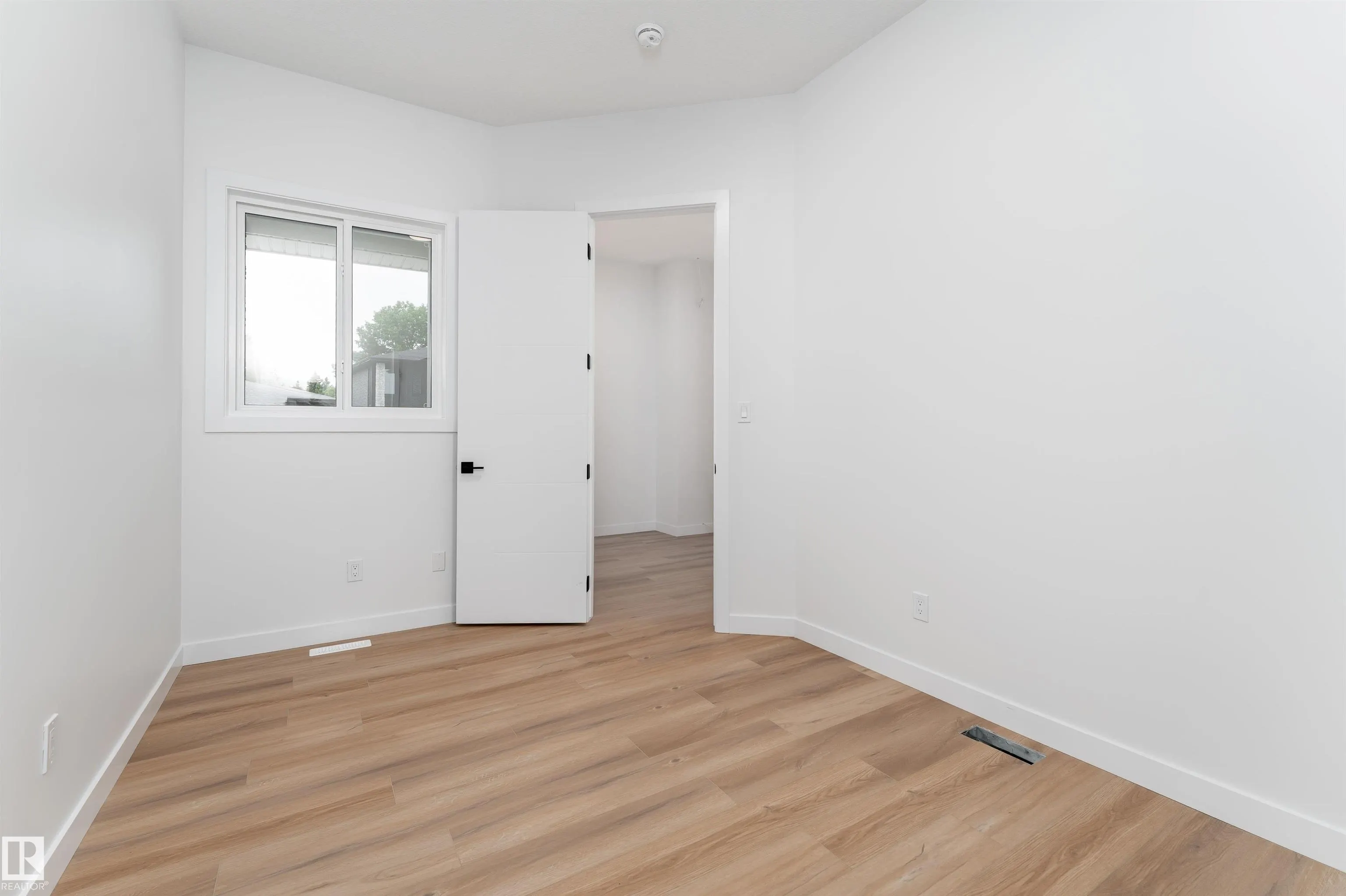 147 GRAYBRIAR Drive