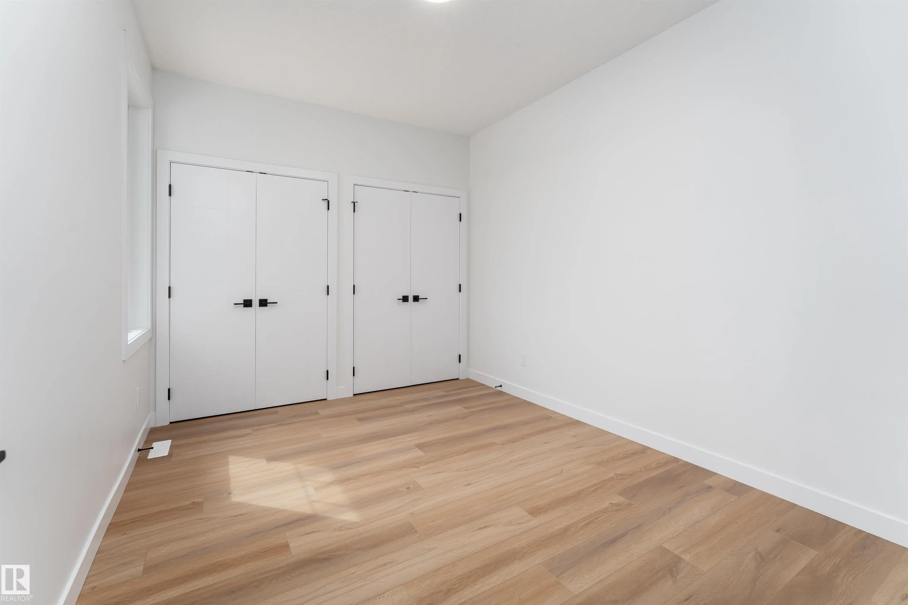 147 GRAYBRIAR Drive