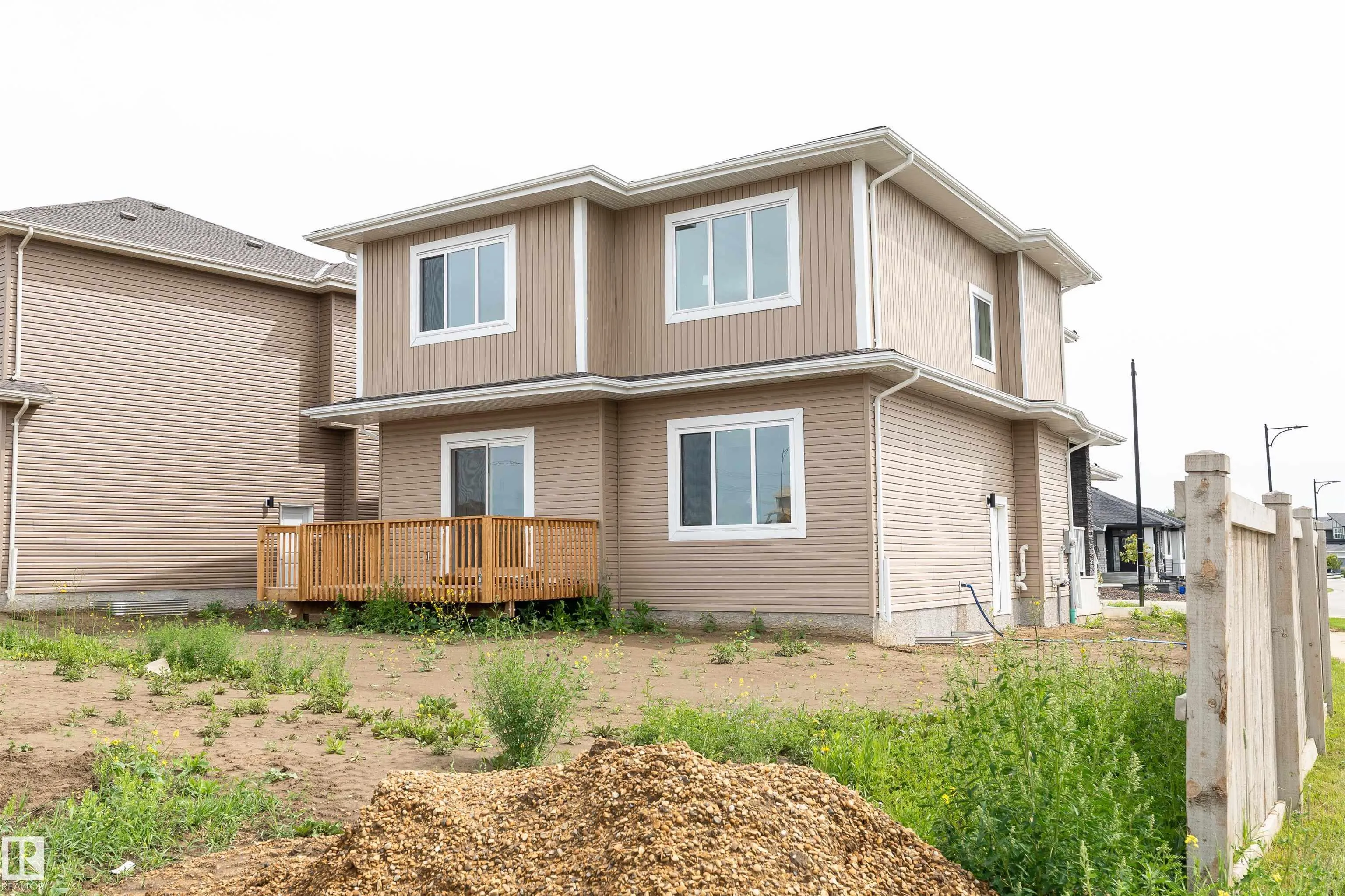 147 GRAYBRIAR Drive