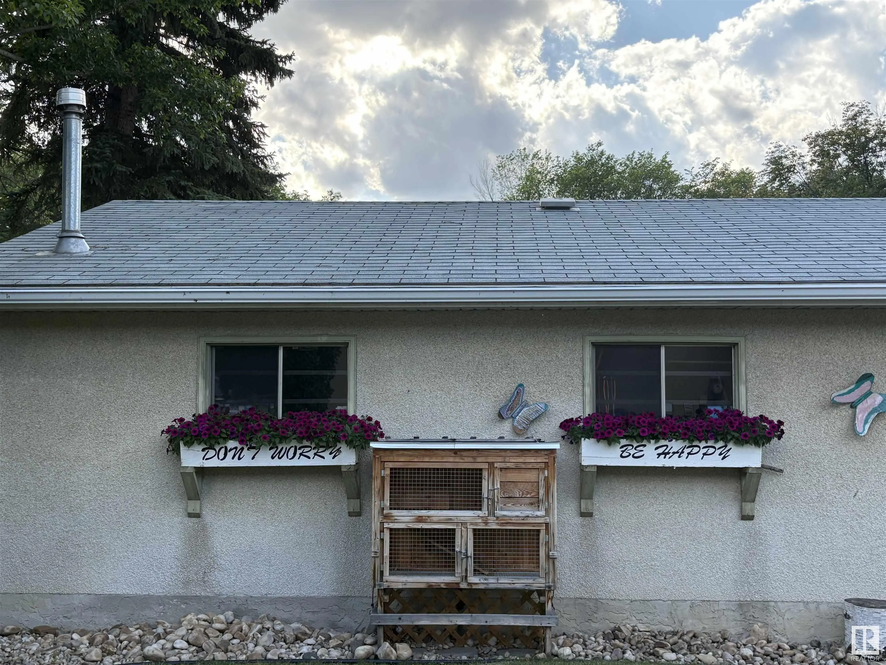 1010 Lueders Crescent