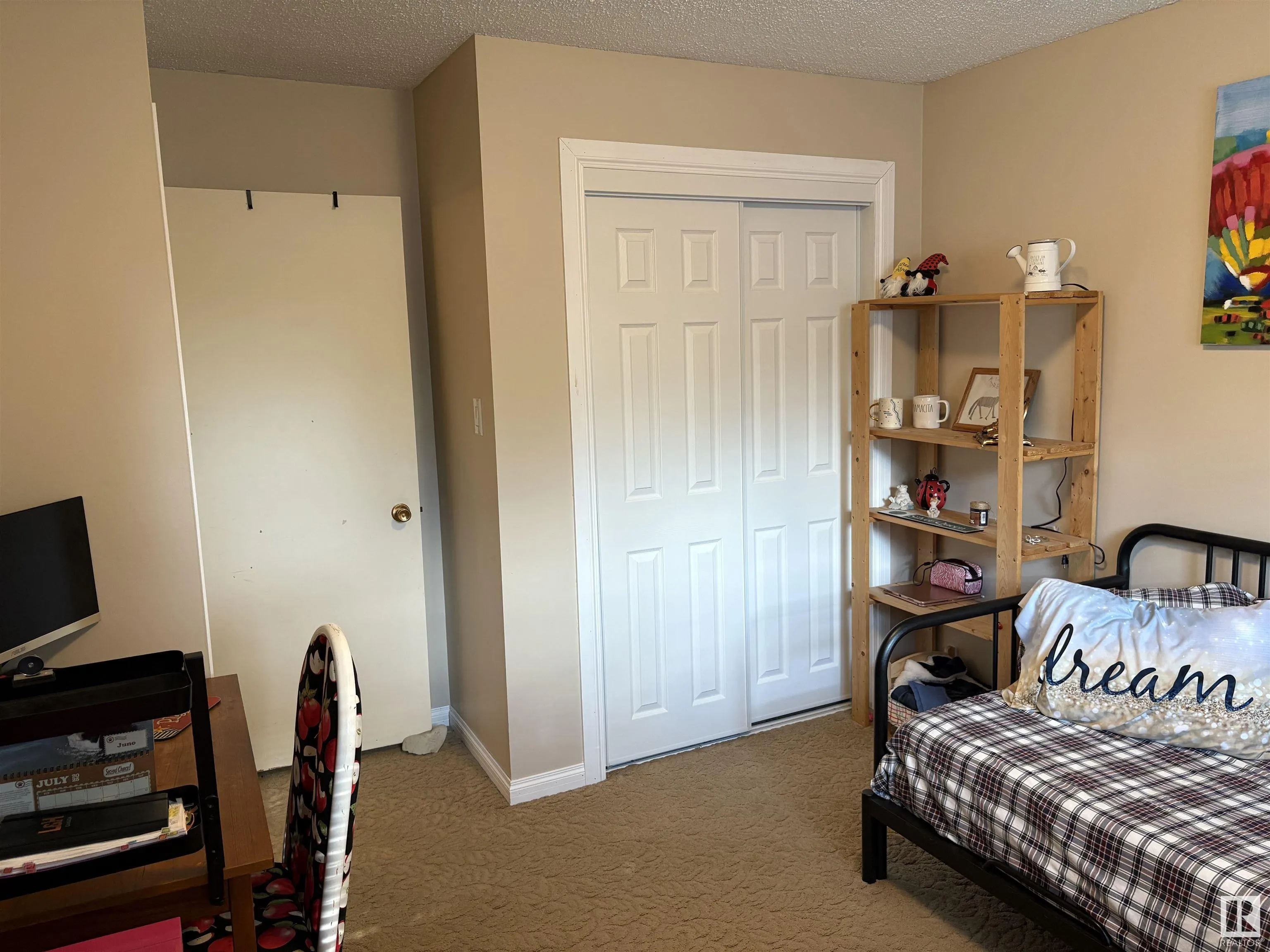 1010 Lueders Crescent