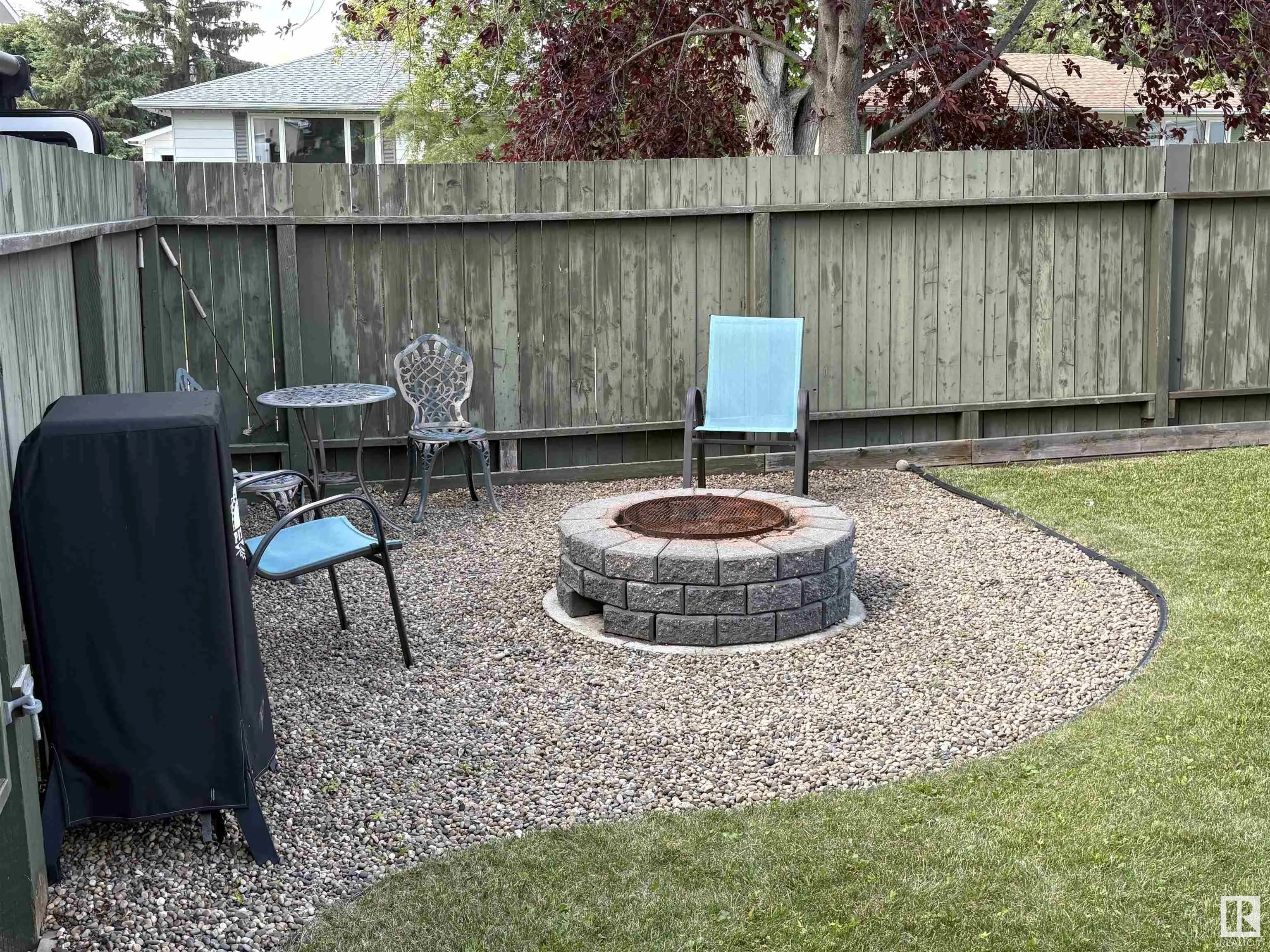 1010 Lueders Crescent