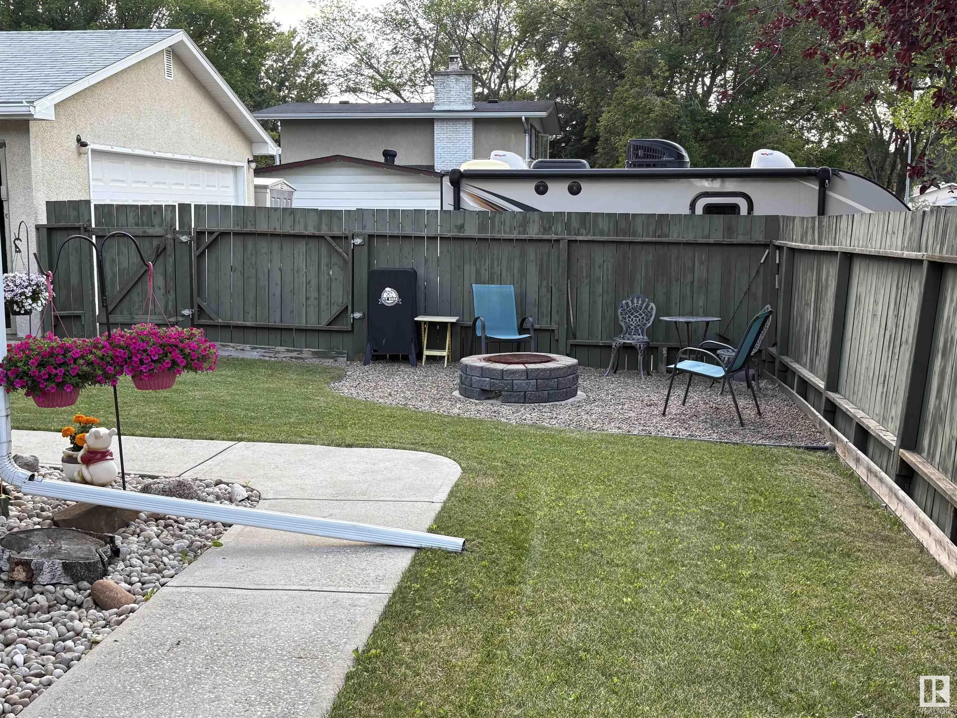 1010 Lueders Crescent
