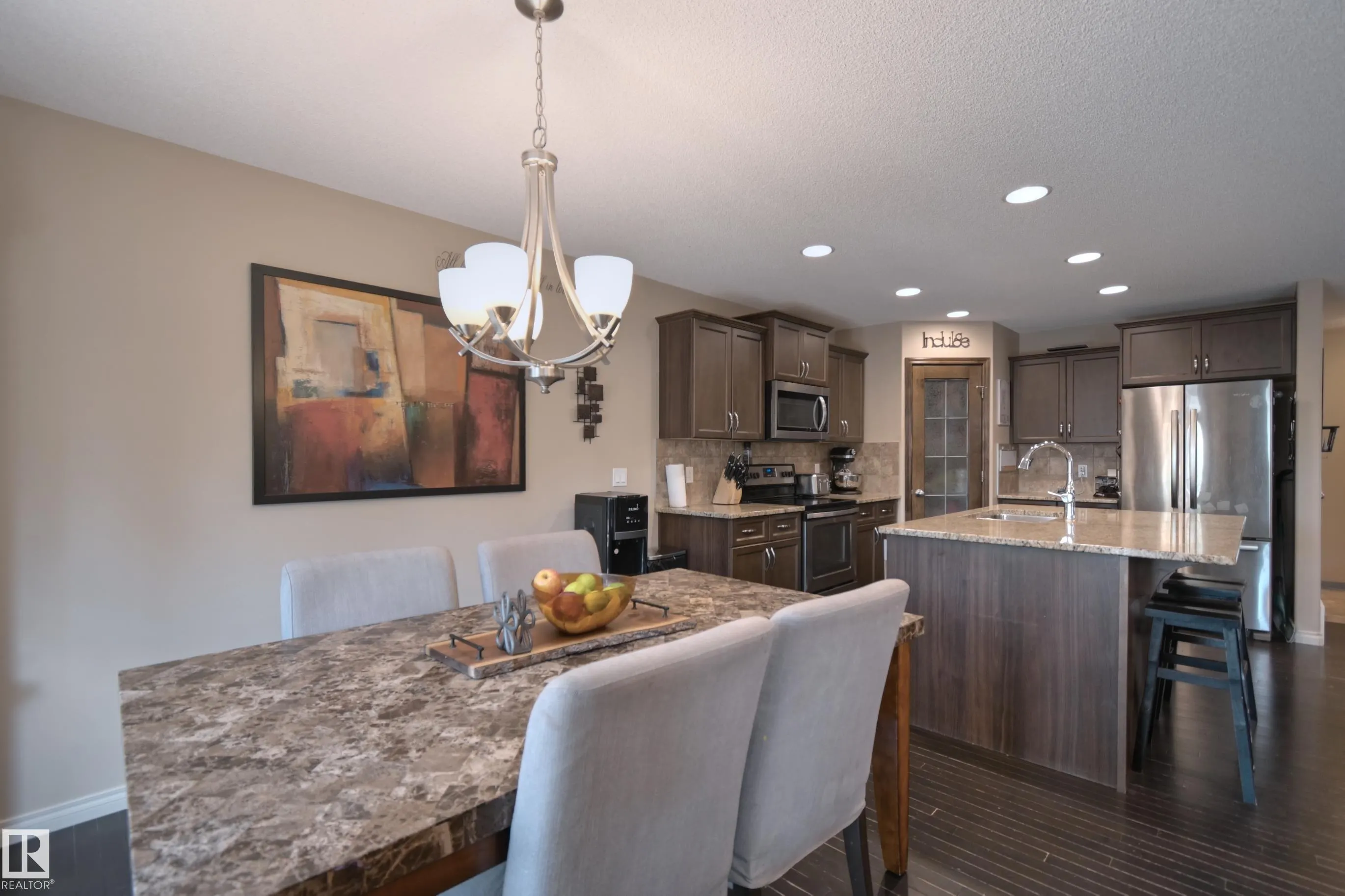 67 AVONLEA Way