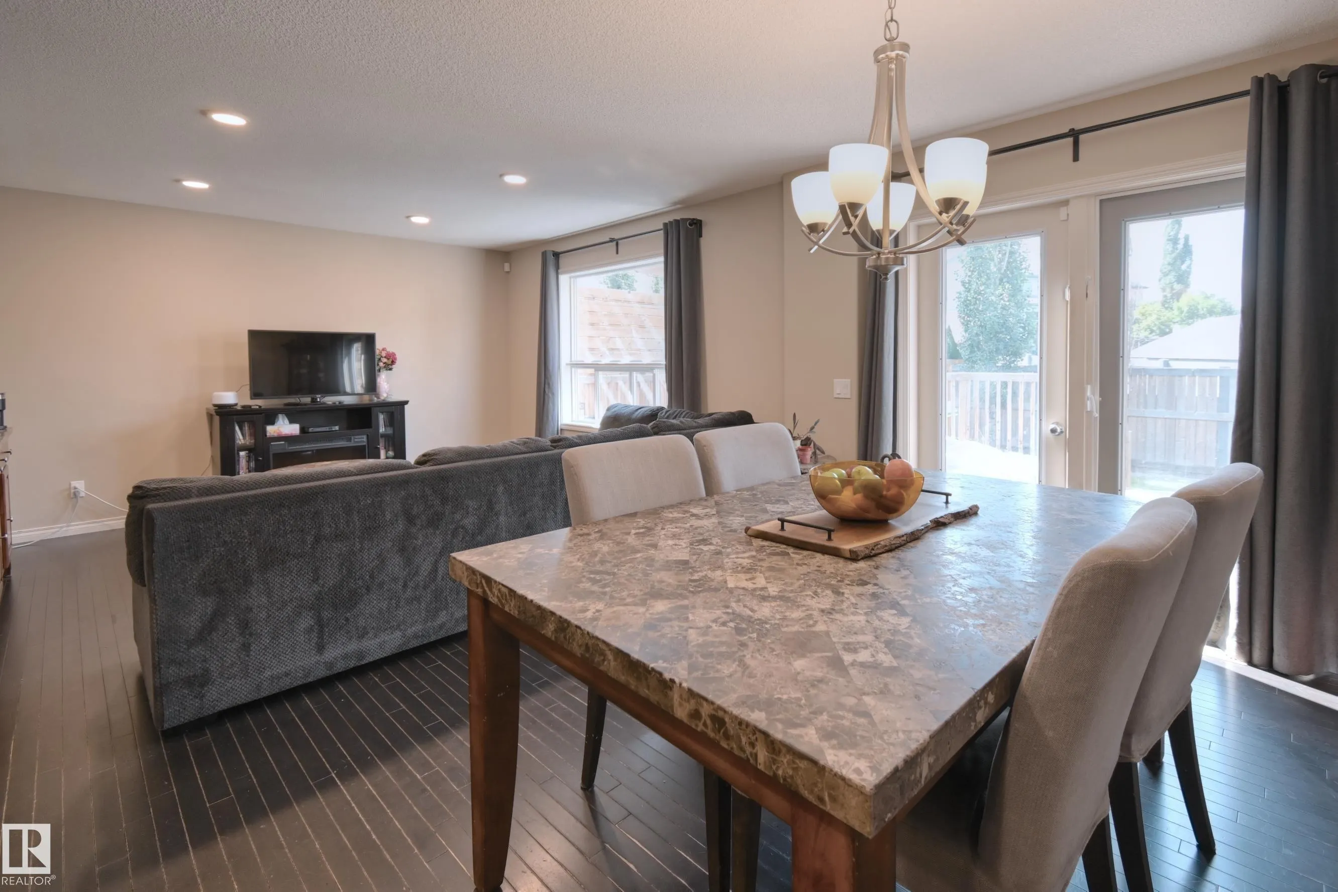 67 AVONLEA Way