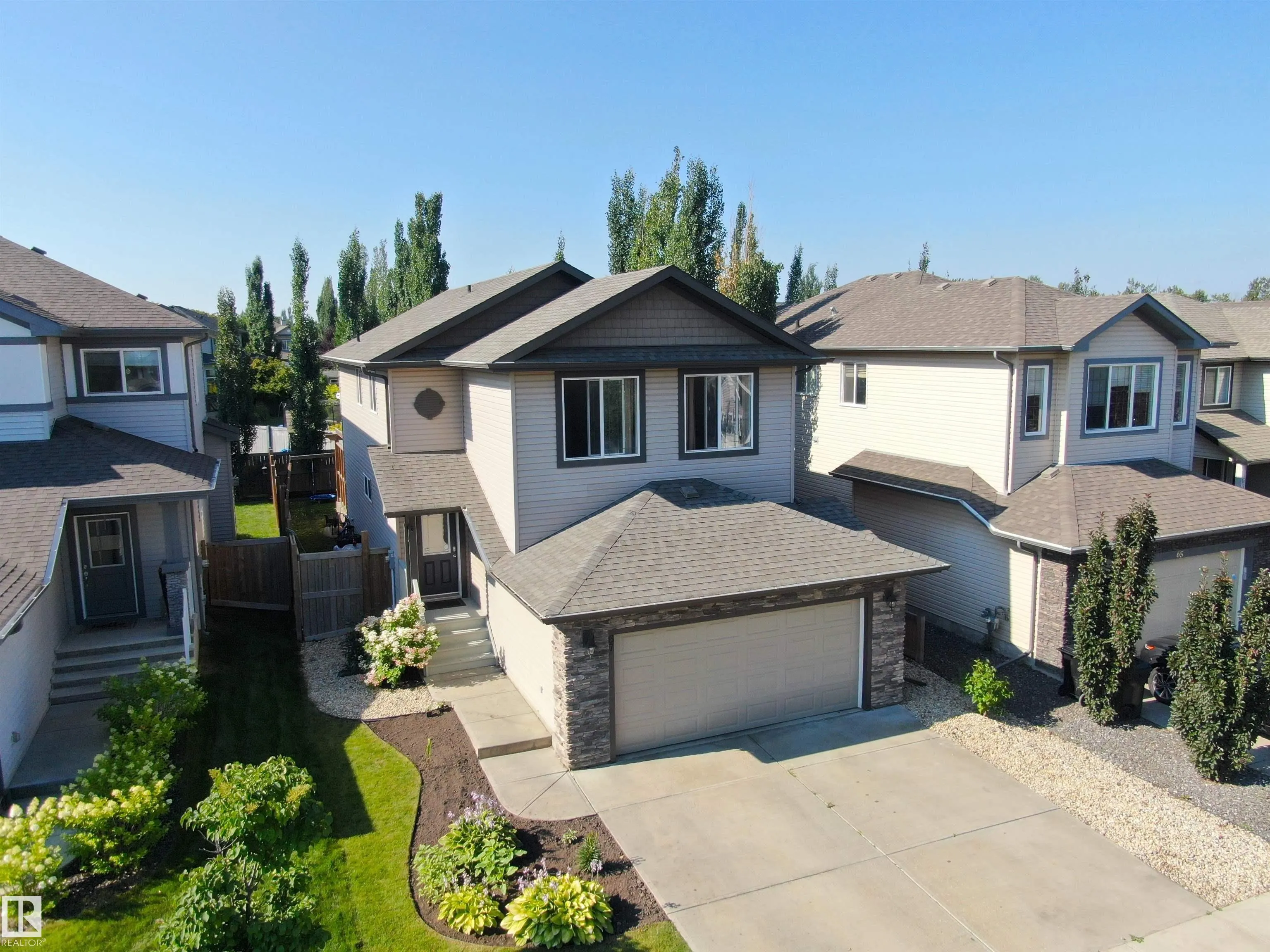 67 AVONLEA Way