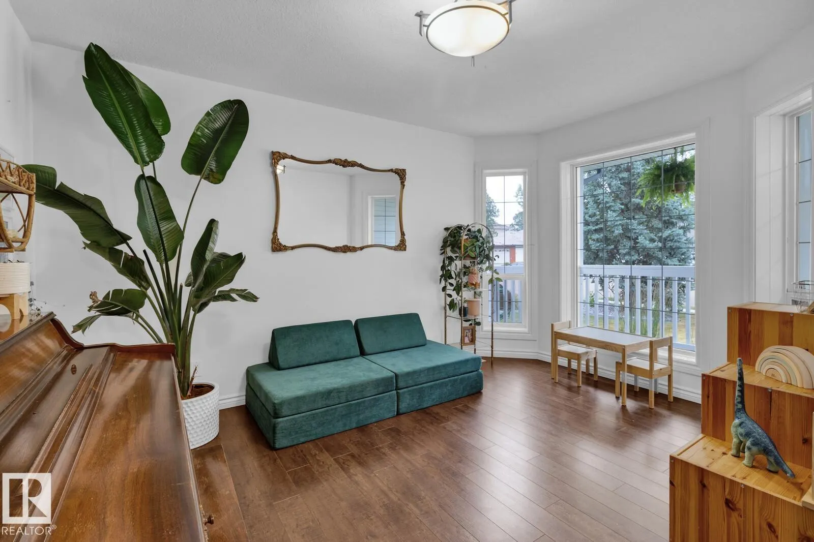 436 RIVERPARK Drive
