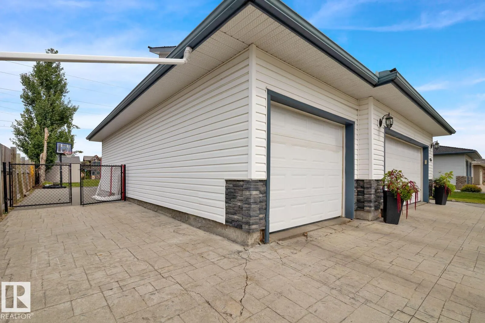 436 RIVERPARK Drive