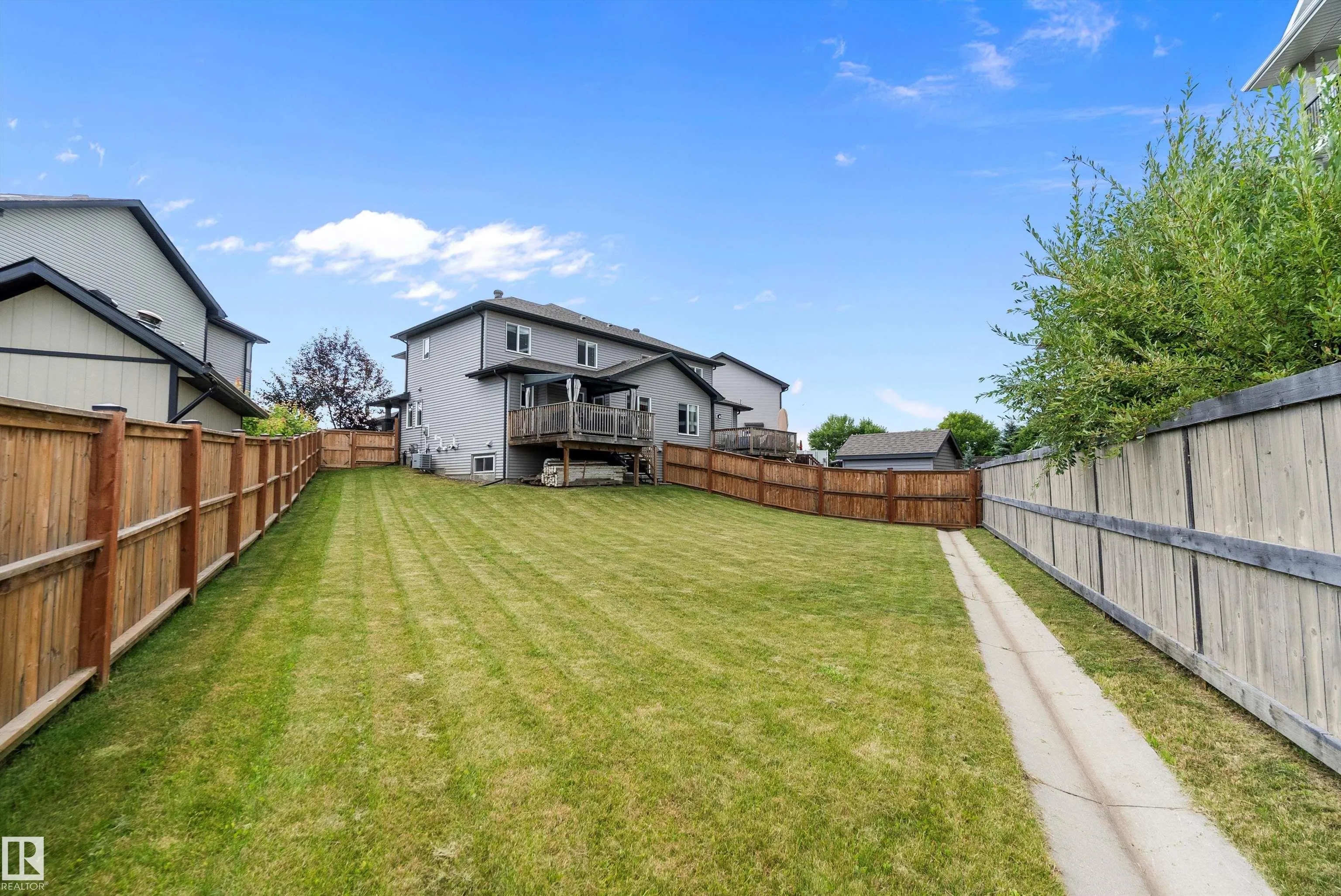 1817 WESTERRA Loop