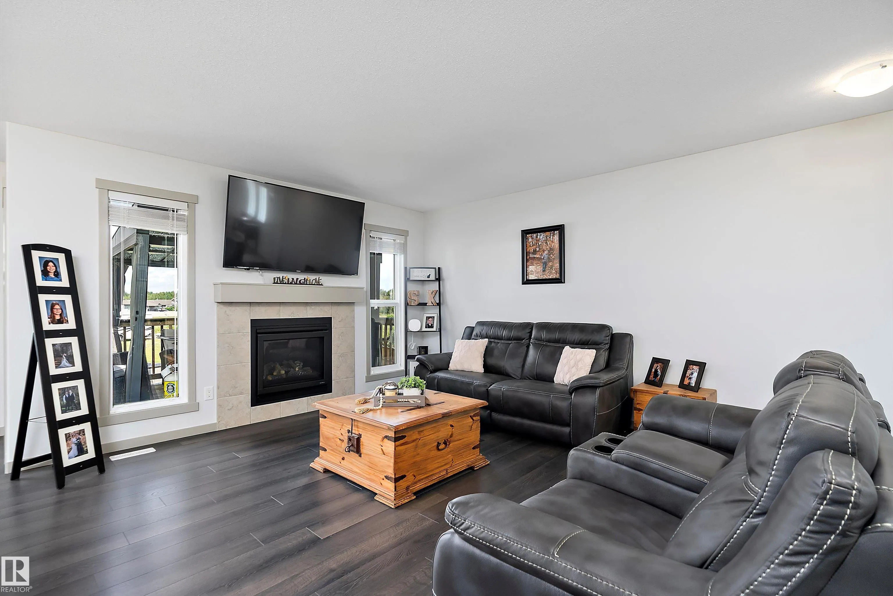 1817 WESTERRA Loop