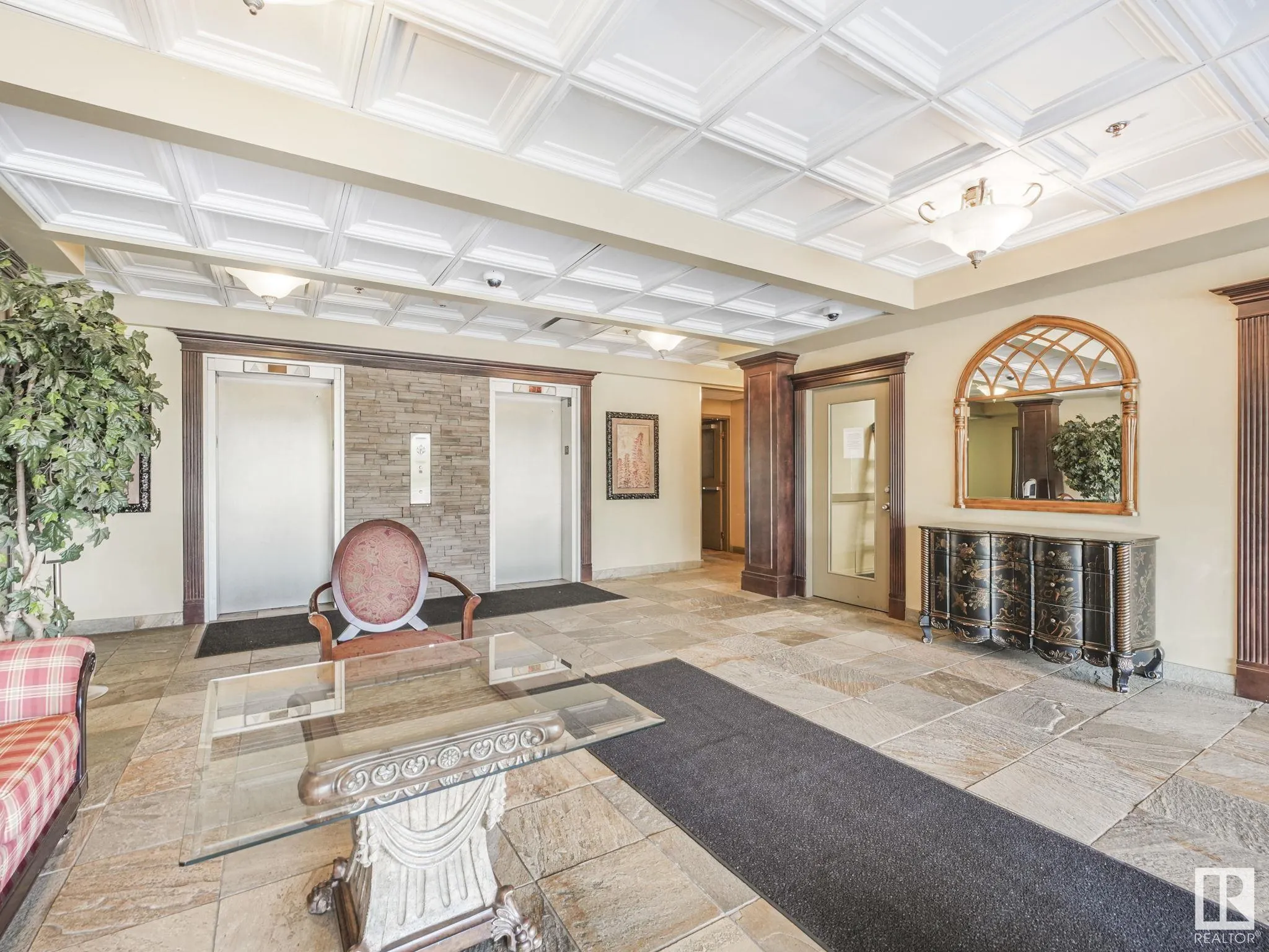 10135 Saskatchewan Drive