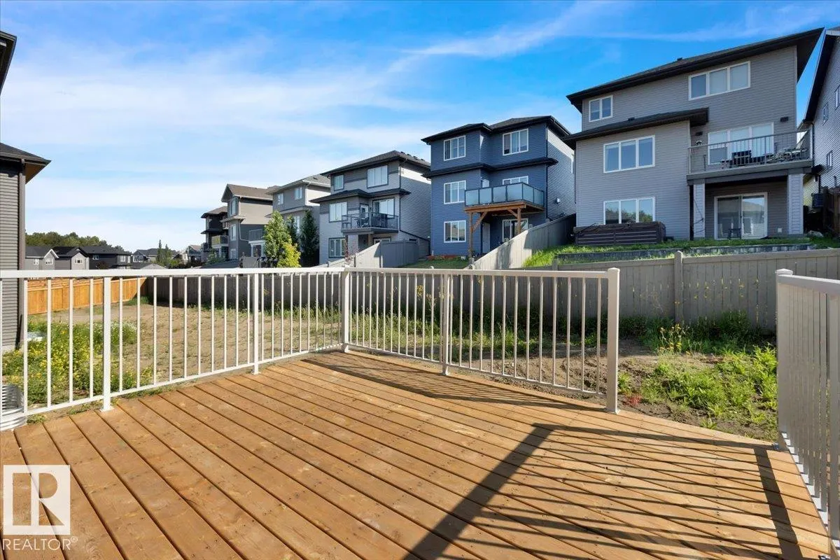 1154 GYRFALCON Crescent