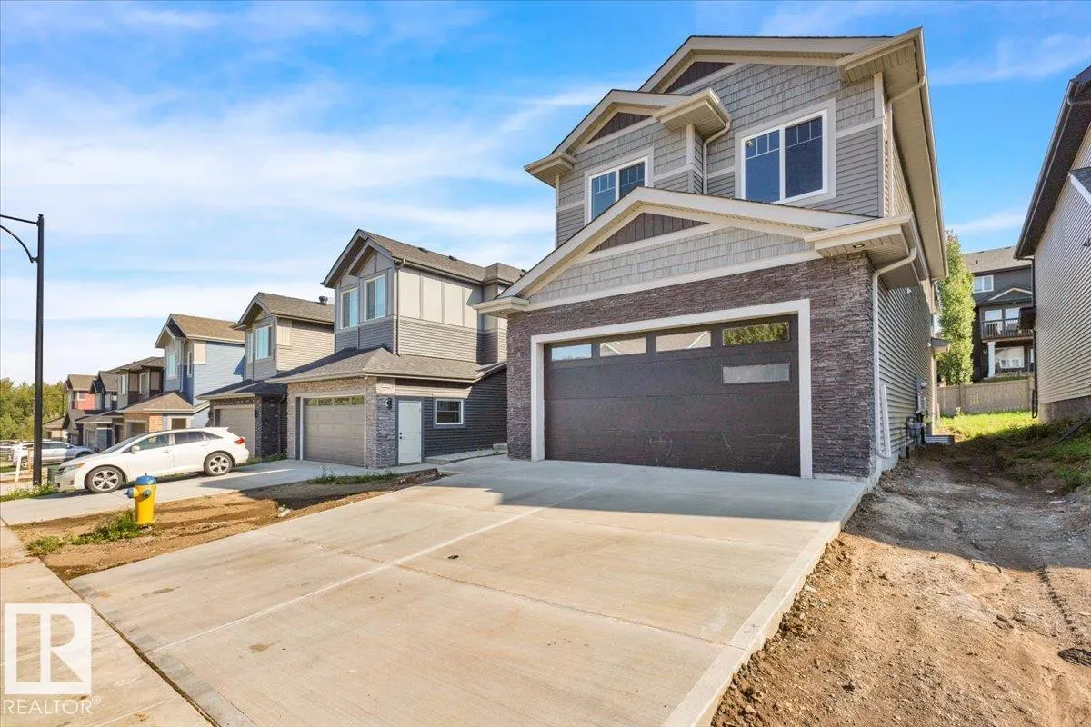 1154 GYRFALCON Crescent