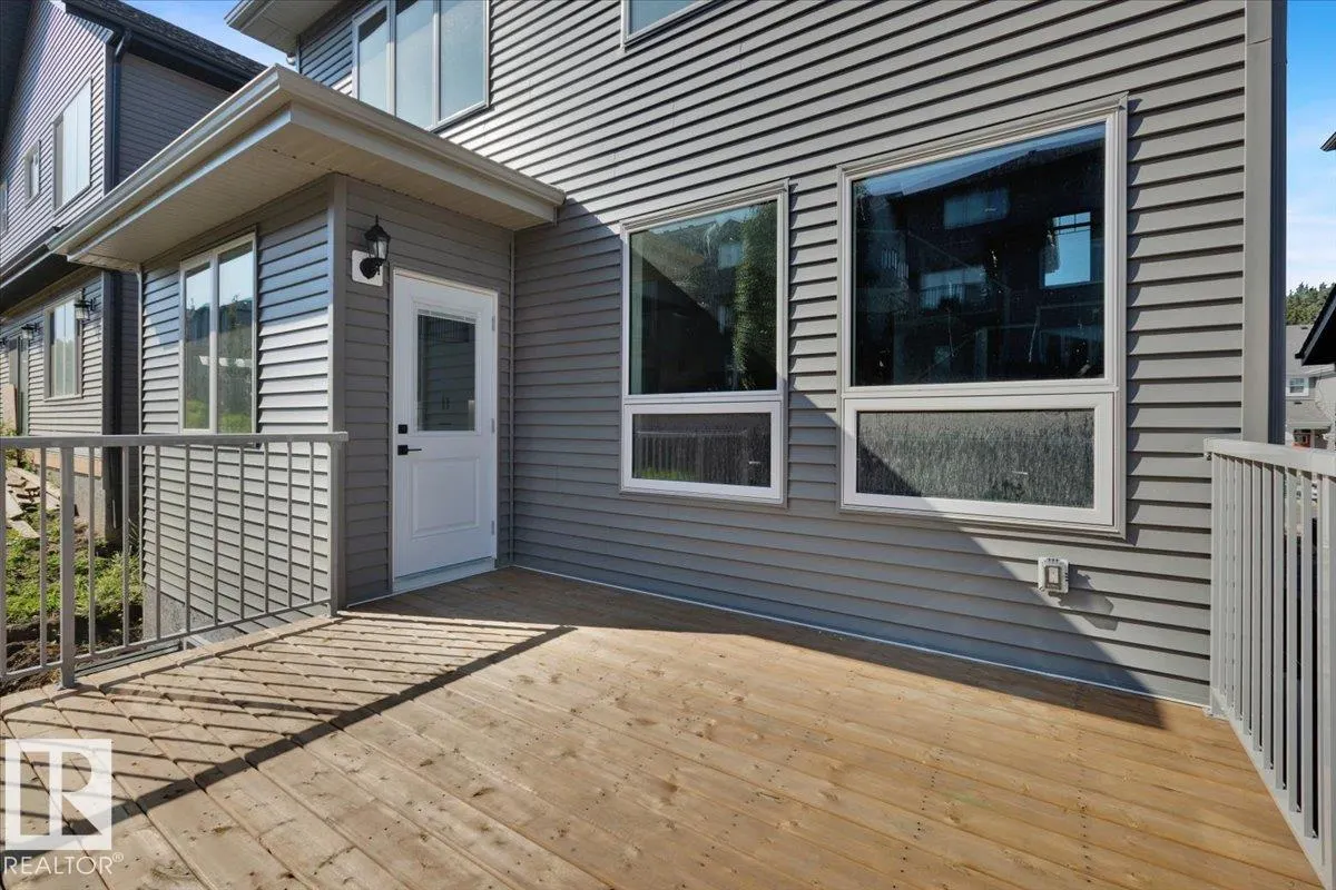 1154 GYRFALCON Crescent