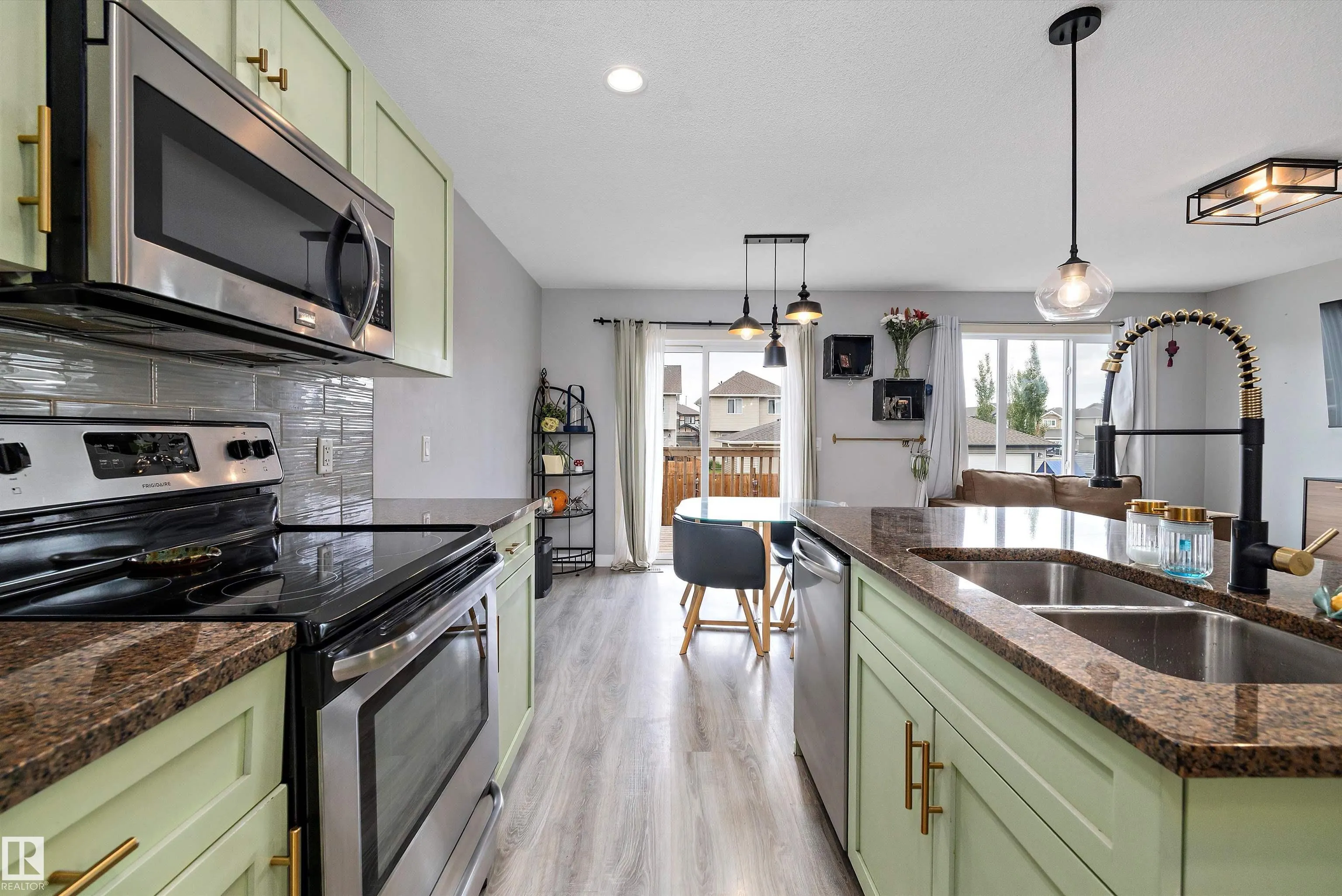 48 SIERRA Wynd
