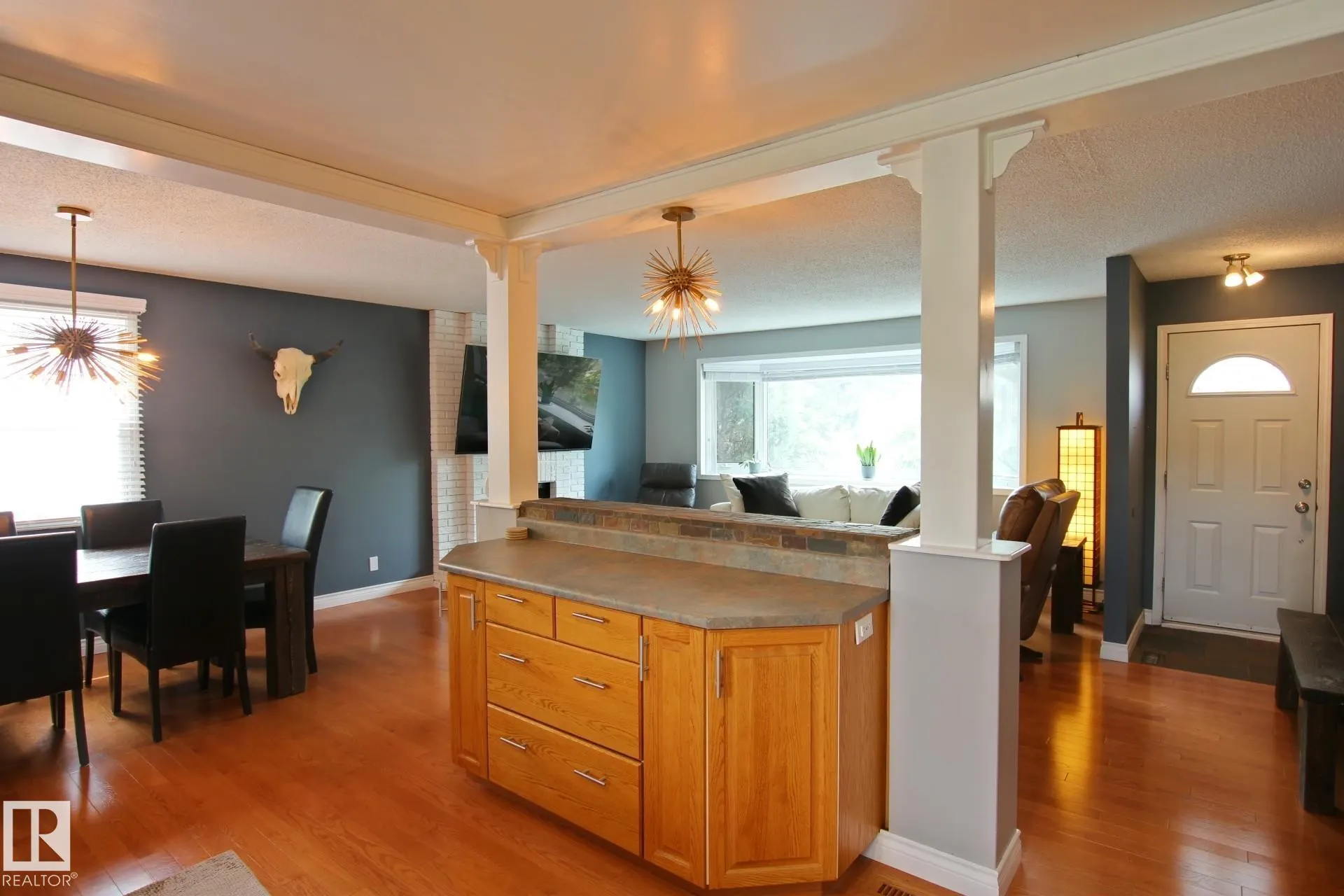 159 LAURIER Drive