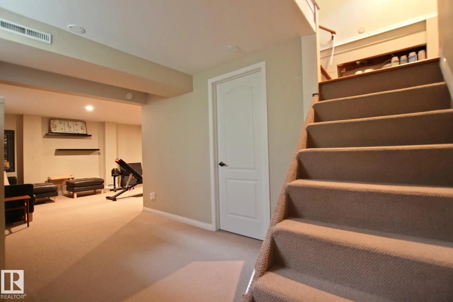 159 LAURIER Drive
