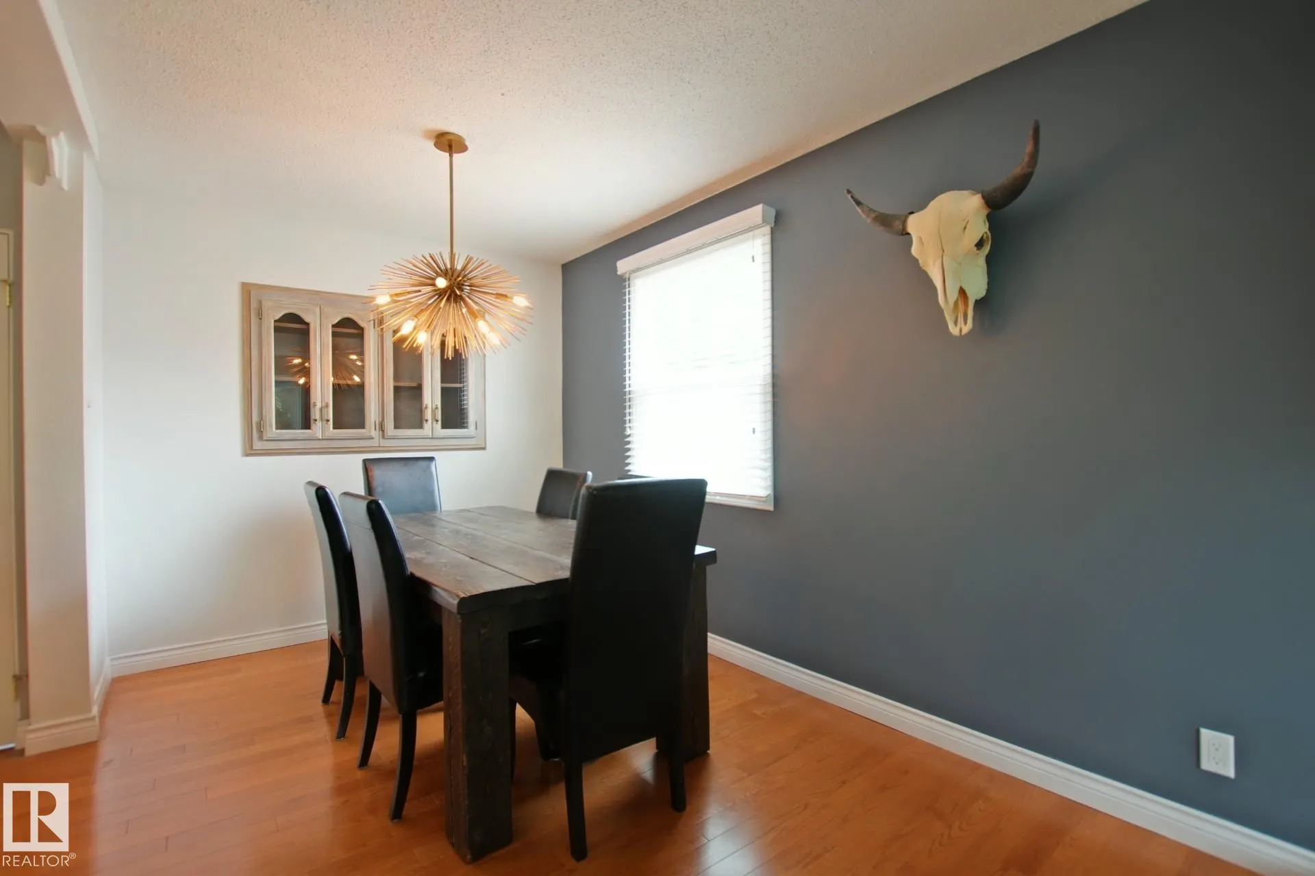 159 LAURIER Drive