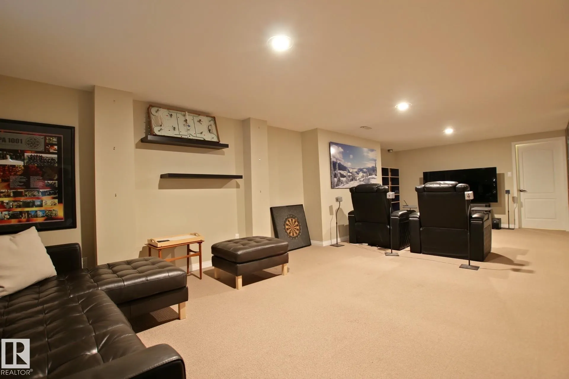 159 LAURIER Drive