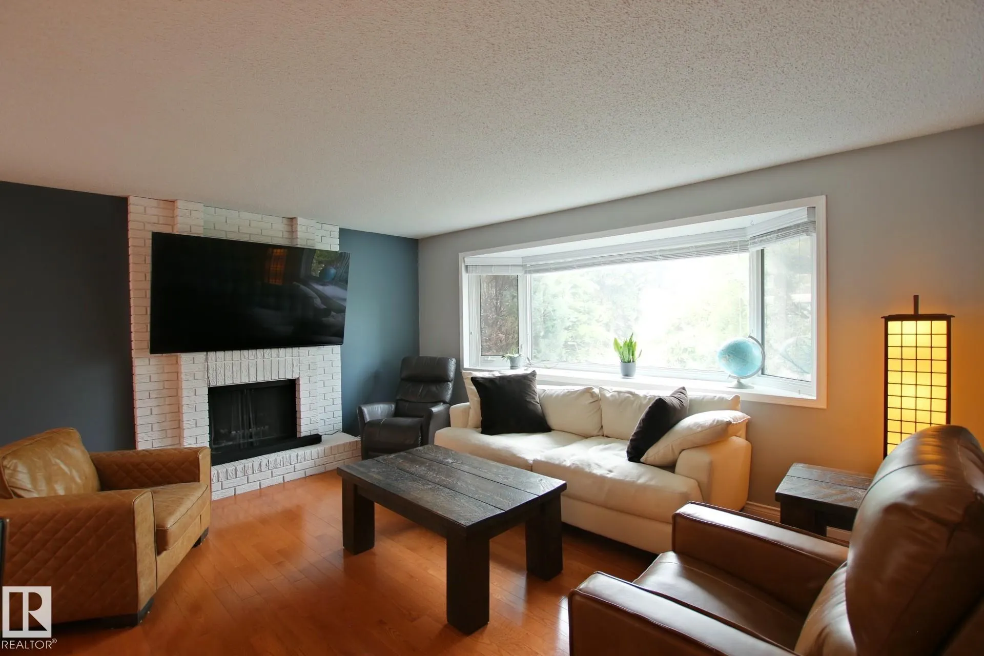159 LAURIER Drive