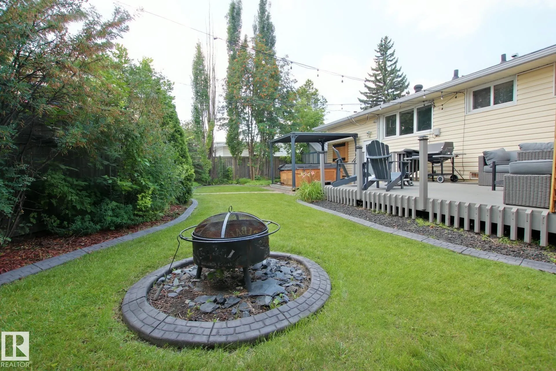 159 LAURIER Drive