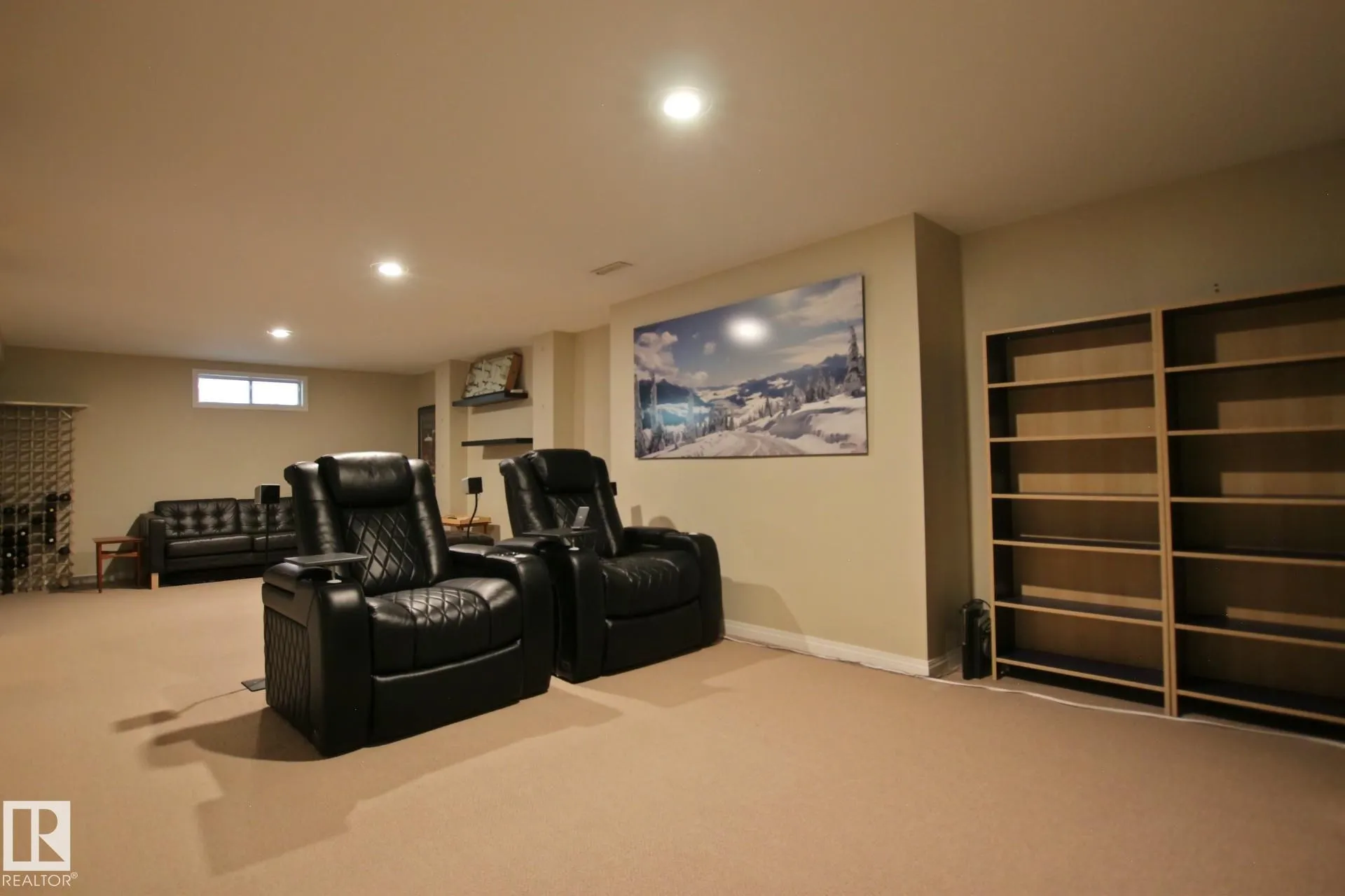 159 LAURIER Drive