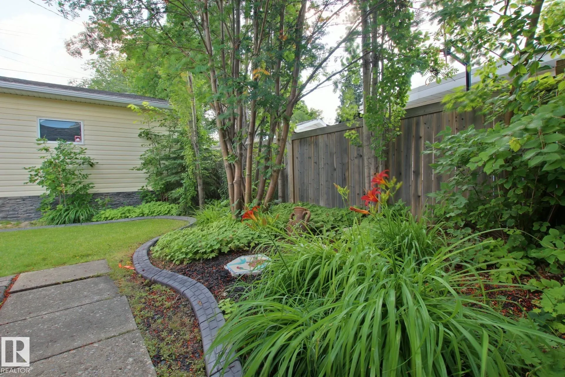 159 LAURIER Drive
