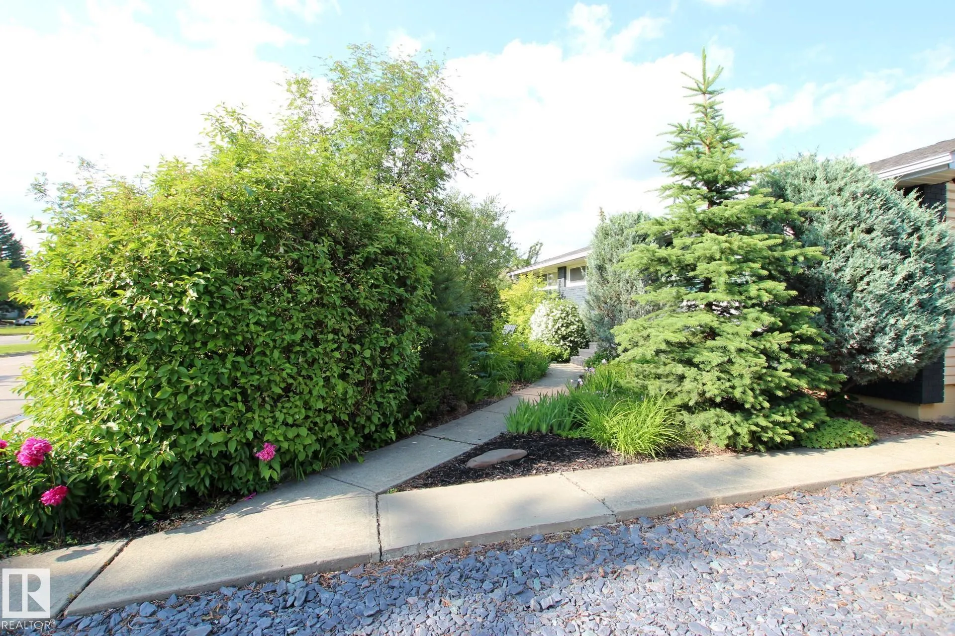 159 LAURIER Drive
