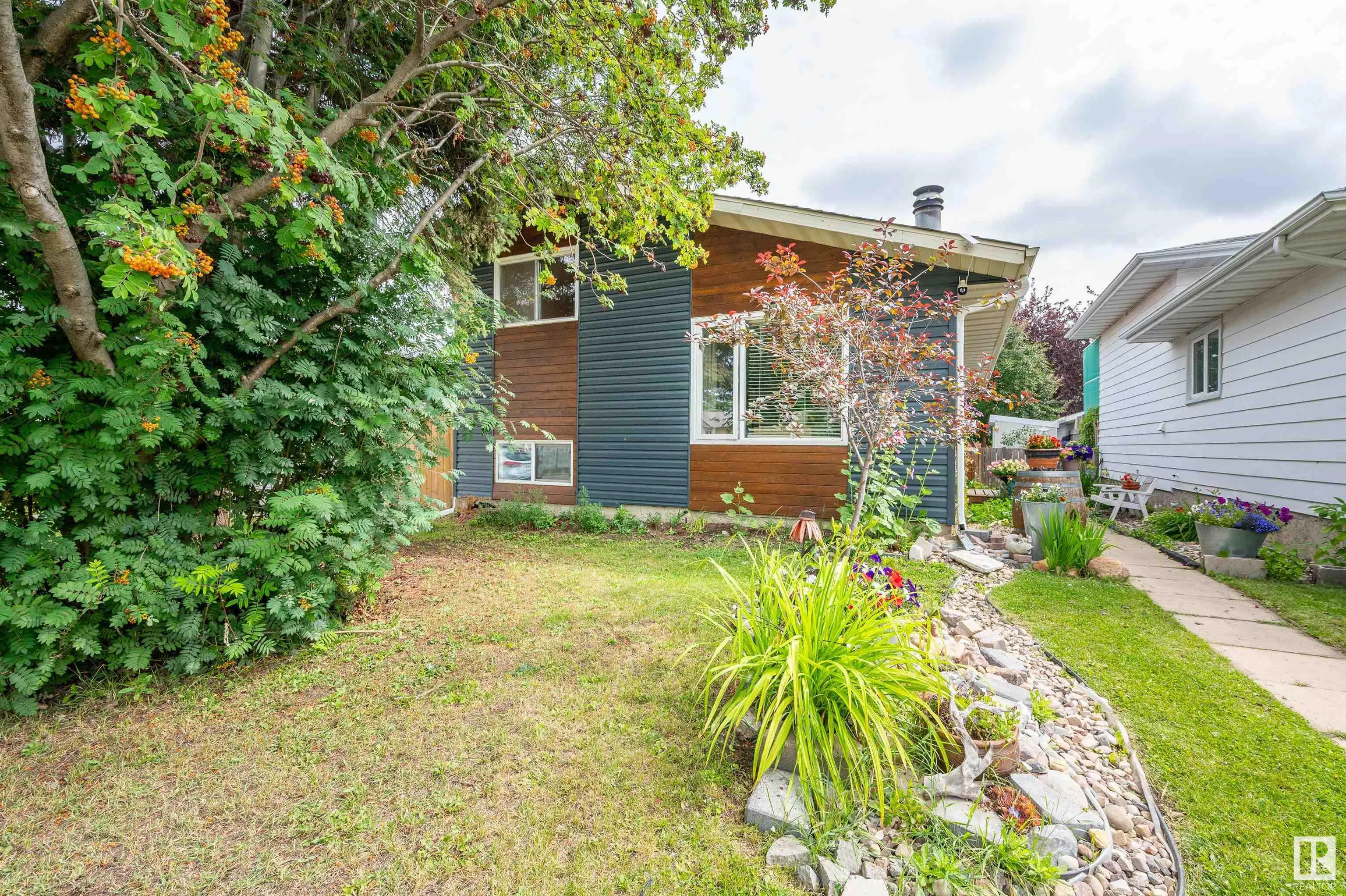 24 Westbend Street