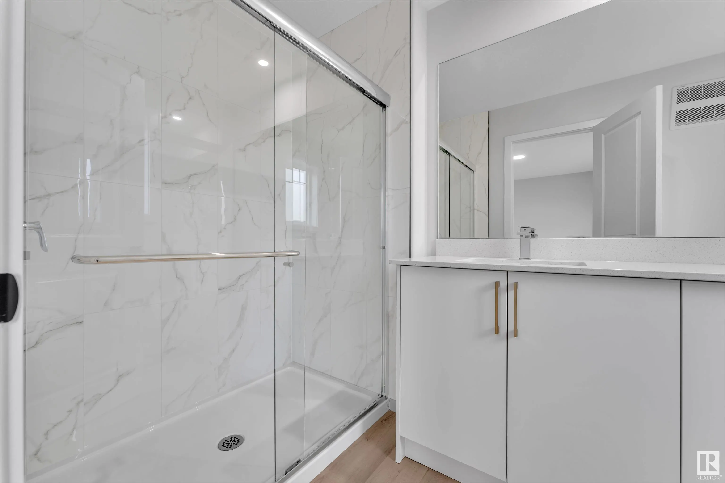 338 Munn Way Leduc
