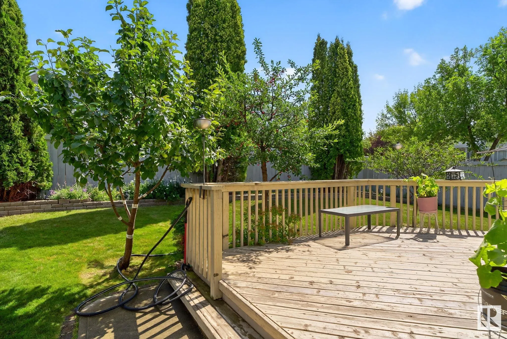 47 HUNTINGTON Crescent