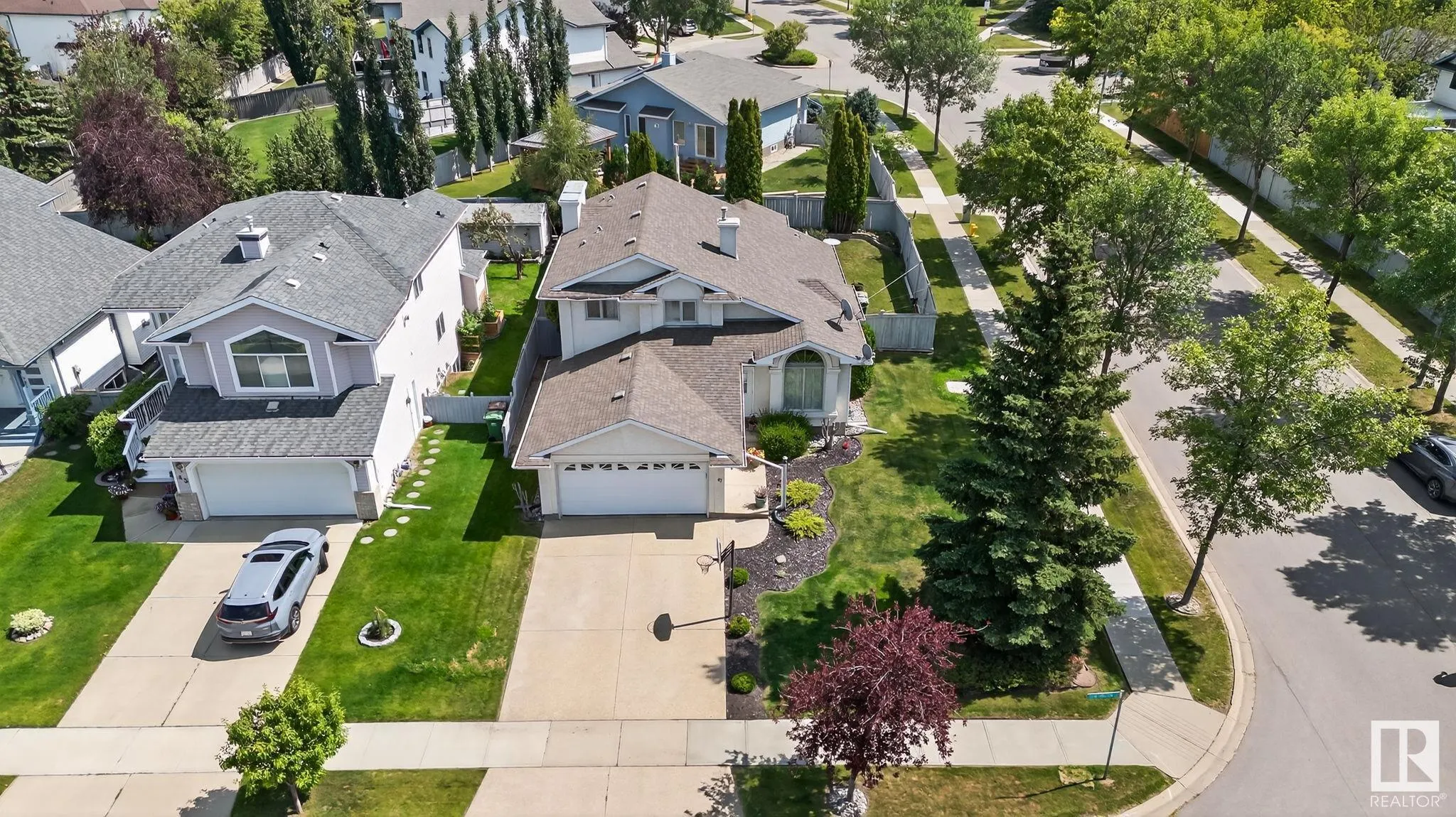 47 HUNTINGTON Crescent