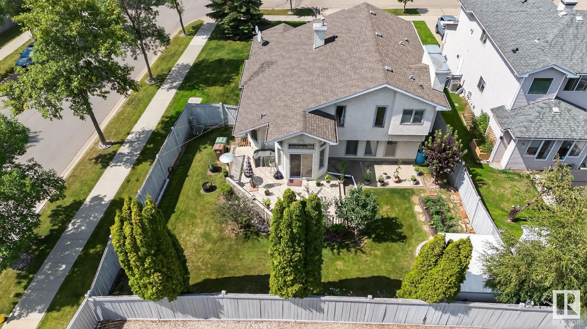 47 HUNTINGTON Crescent