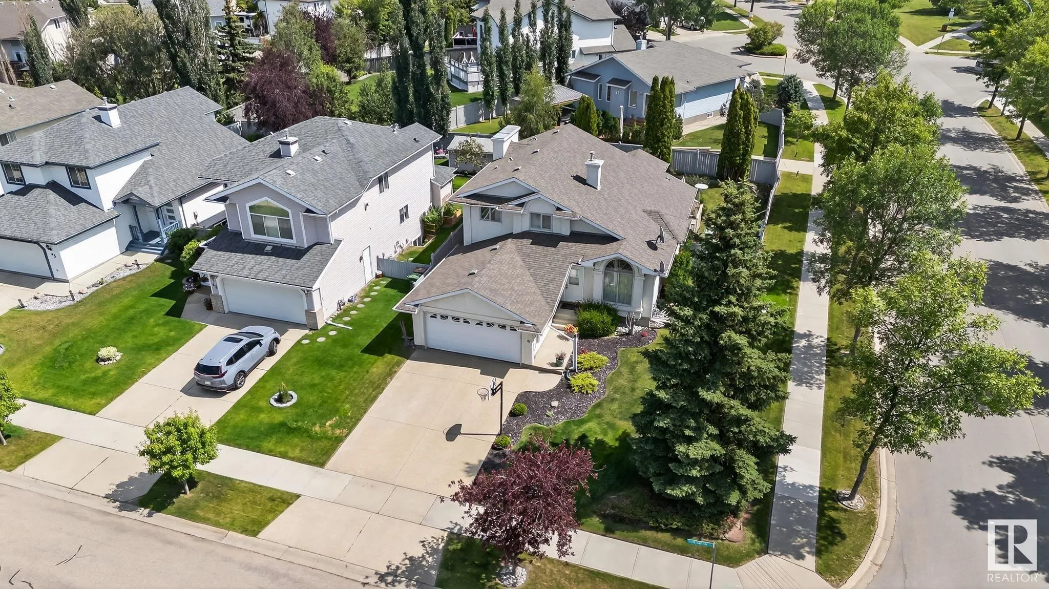 47 HUNTINGTON Crescent