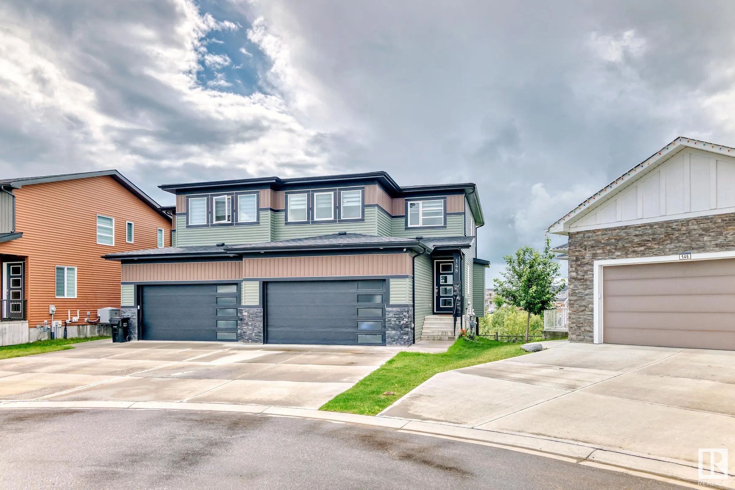 148 ASTON Bend