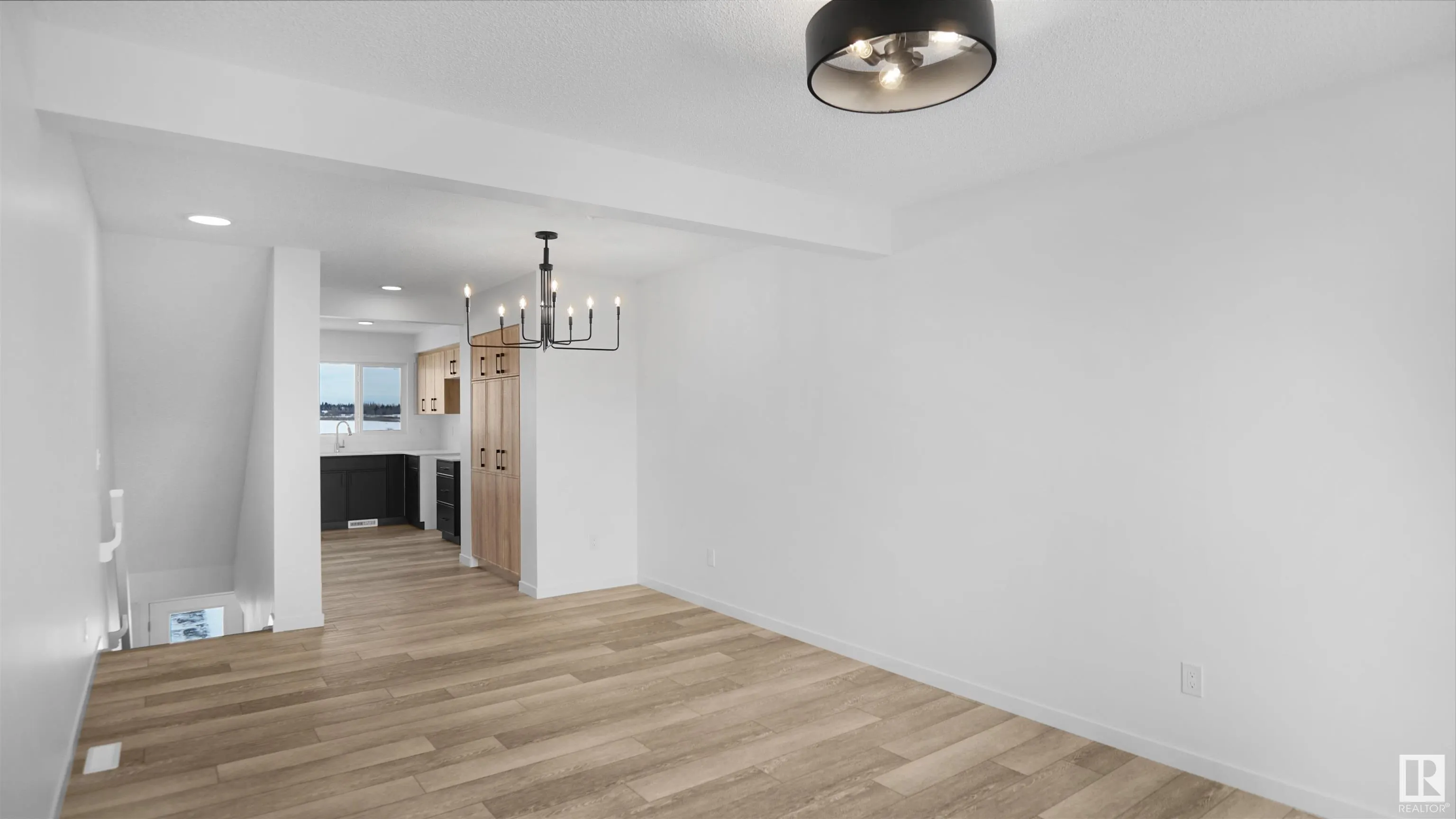 112 Ficus Way