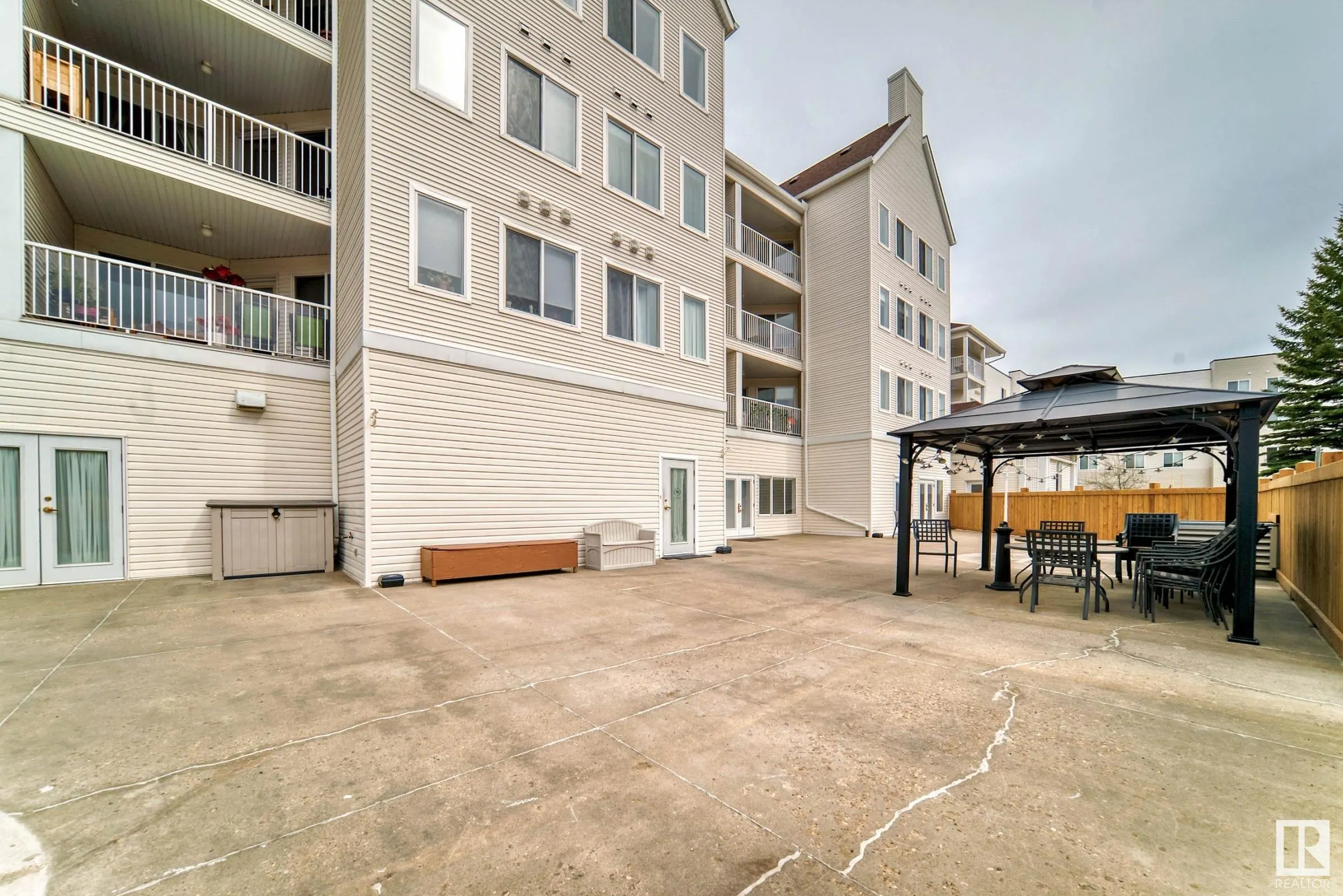 78 McKenney Avenue
