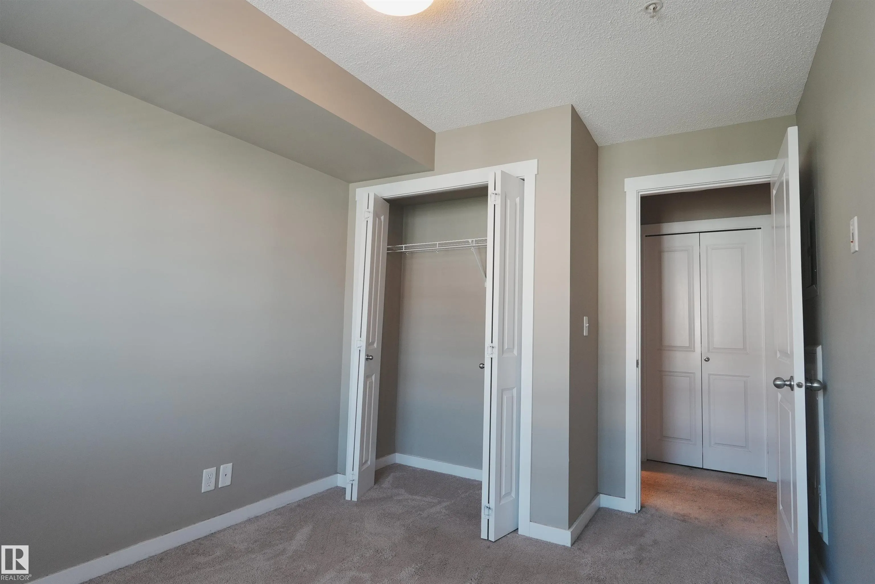 3211 James Mowatt Trail