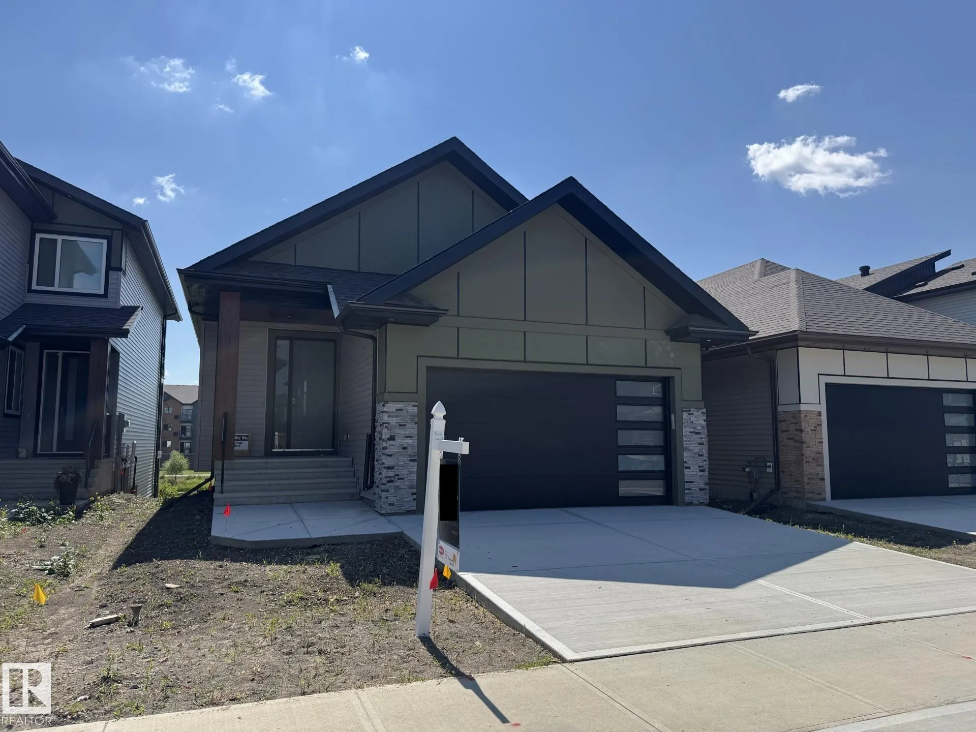 21 STARLING Way